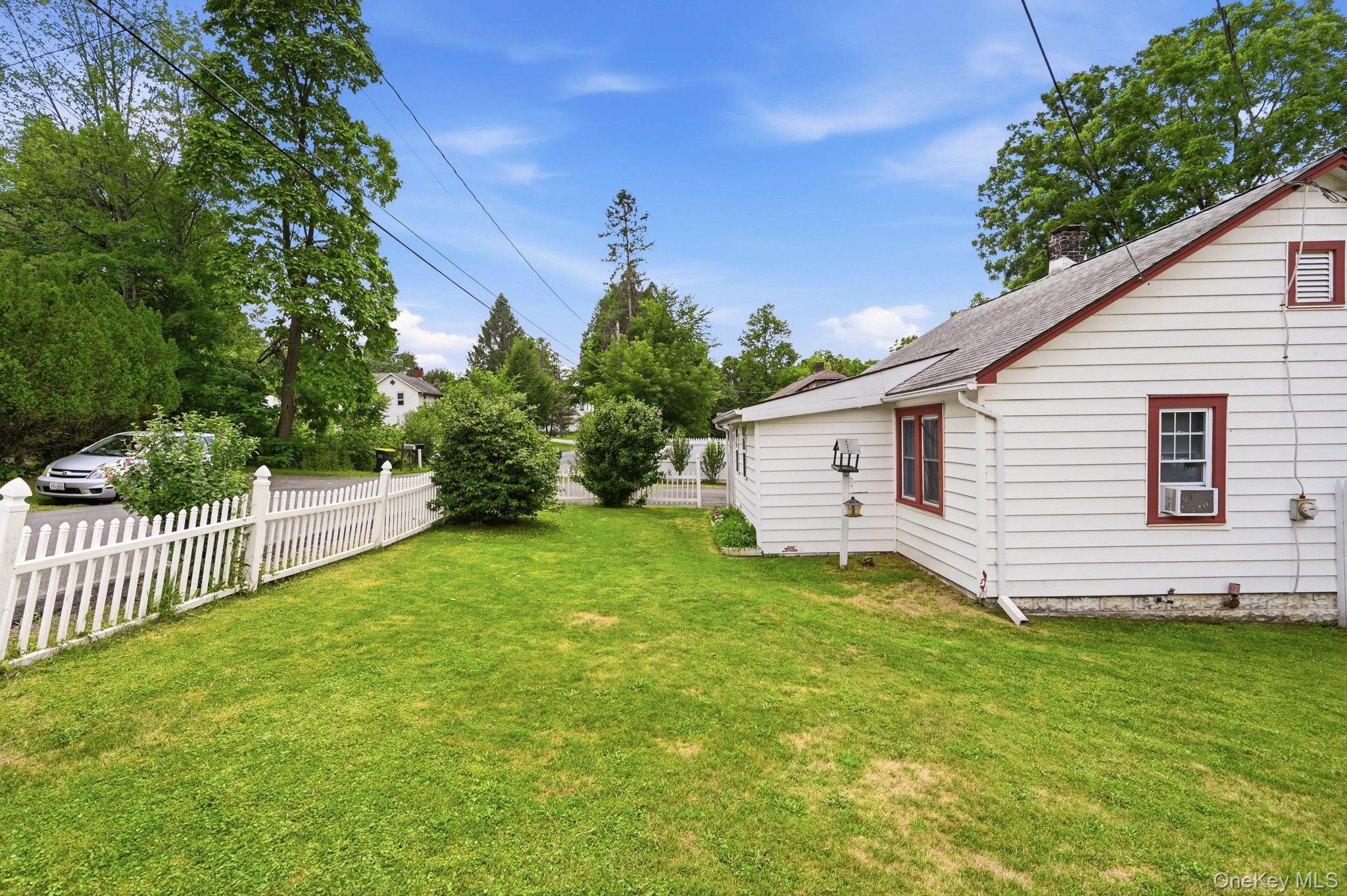 7 Highland Avenue Property Photo 5