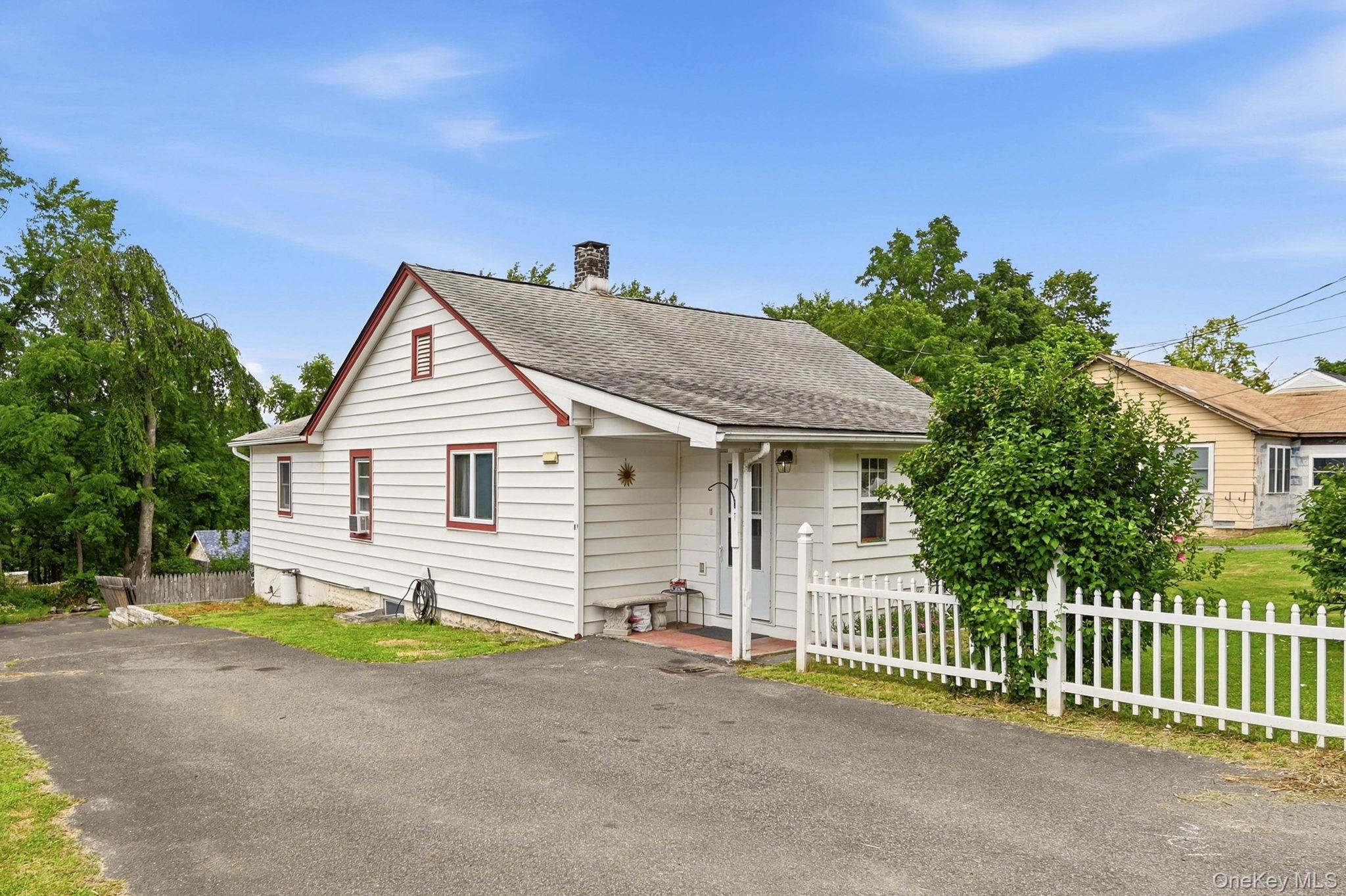 7 Highland Avenue Property Photo 6