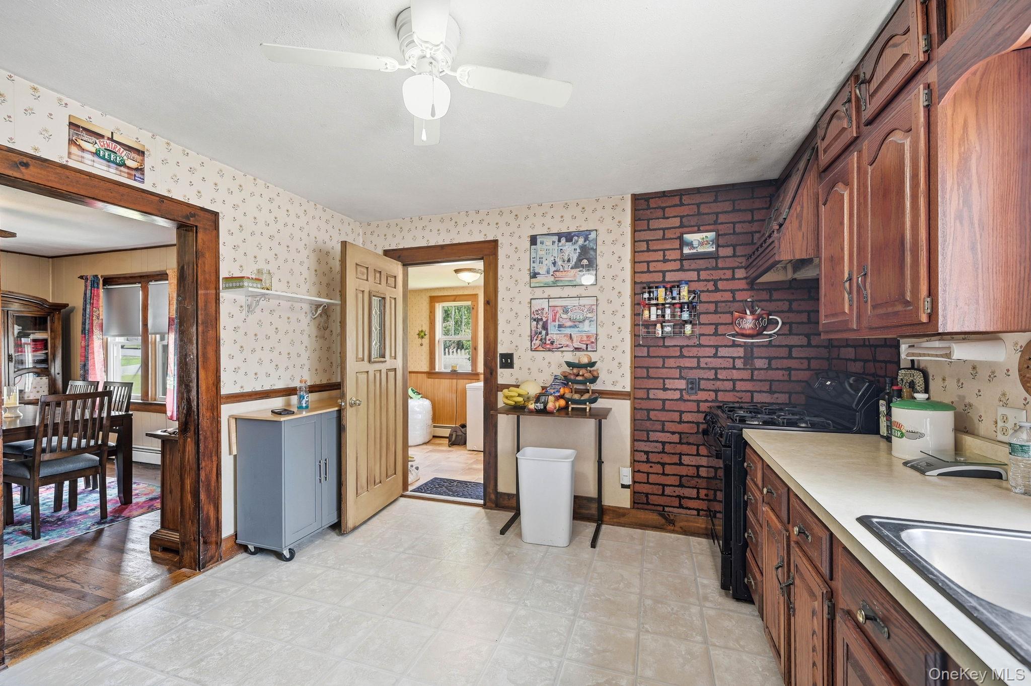 7 Highland Avenue Property Photo 15