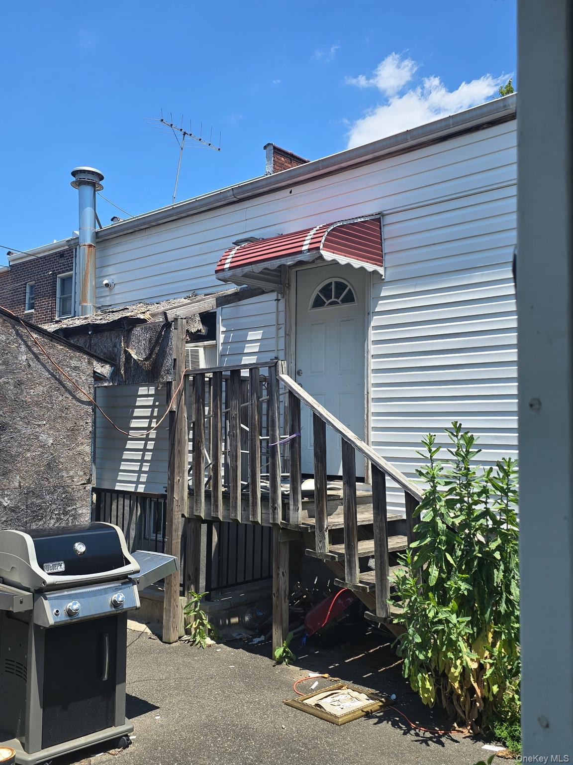3040 80th Street Property Photo 4
