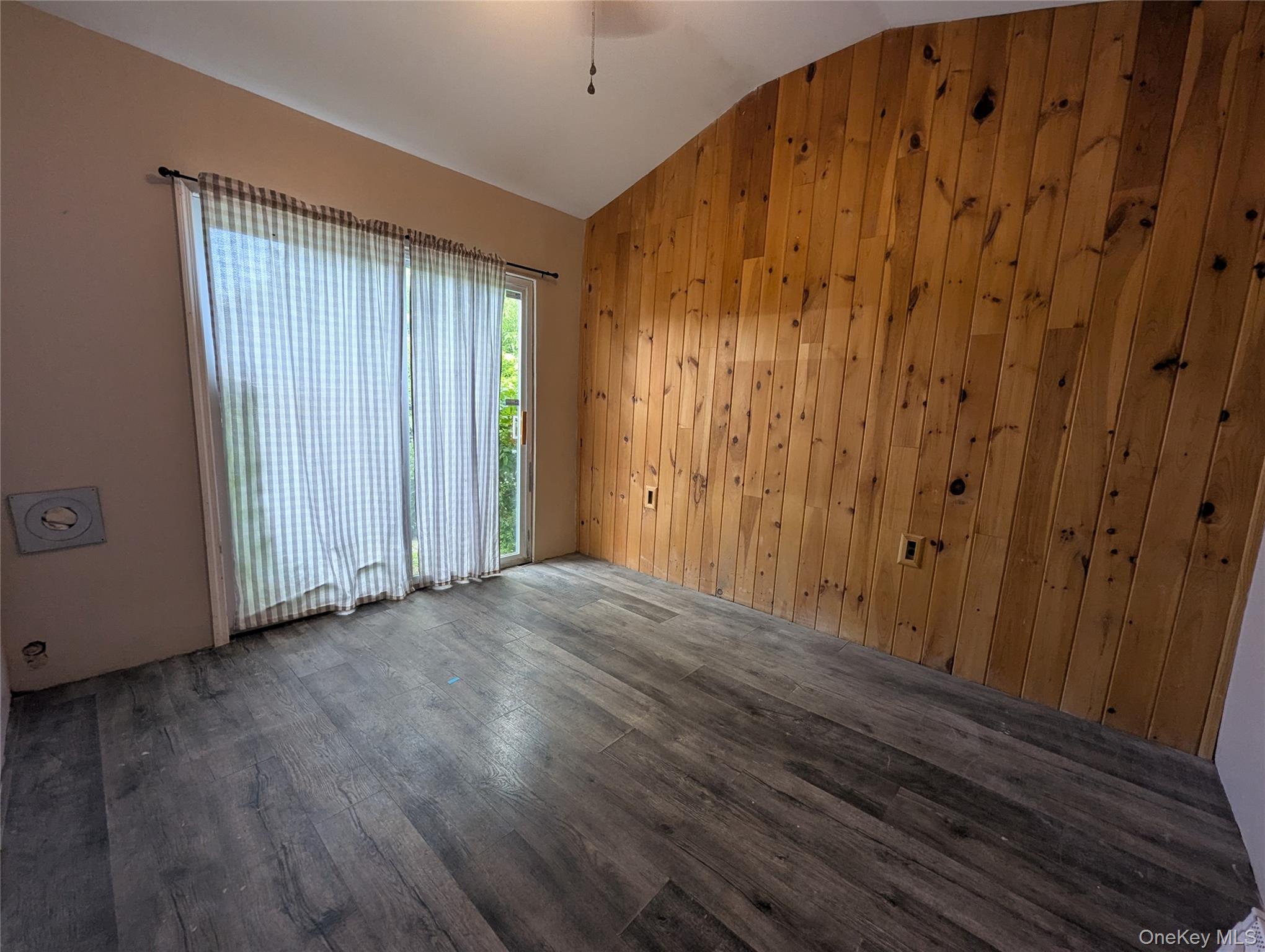 122 Castle High Road Property Photo 16