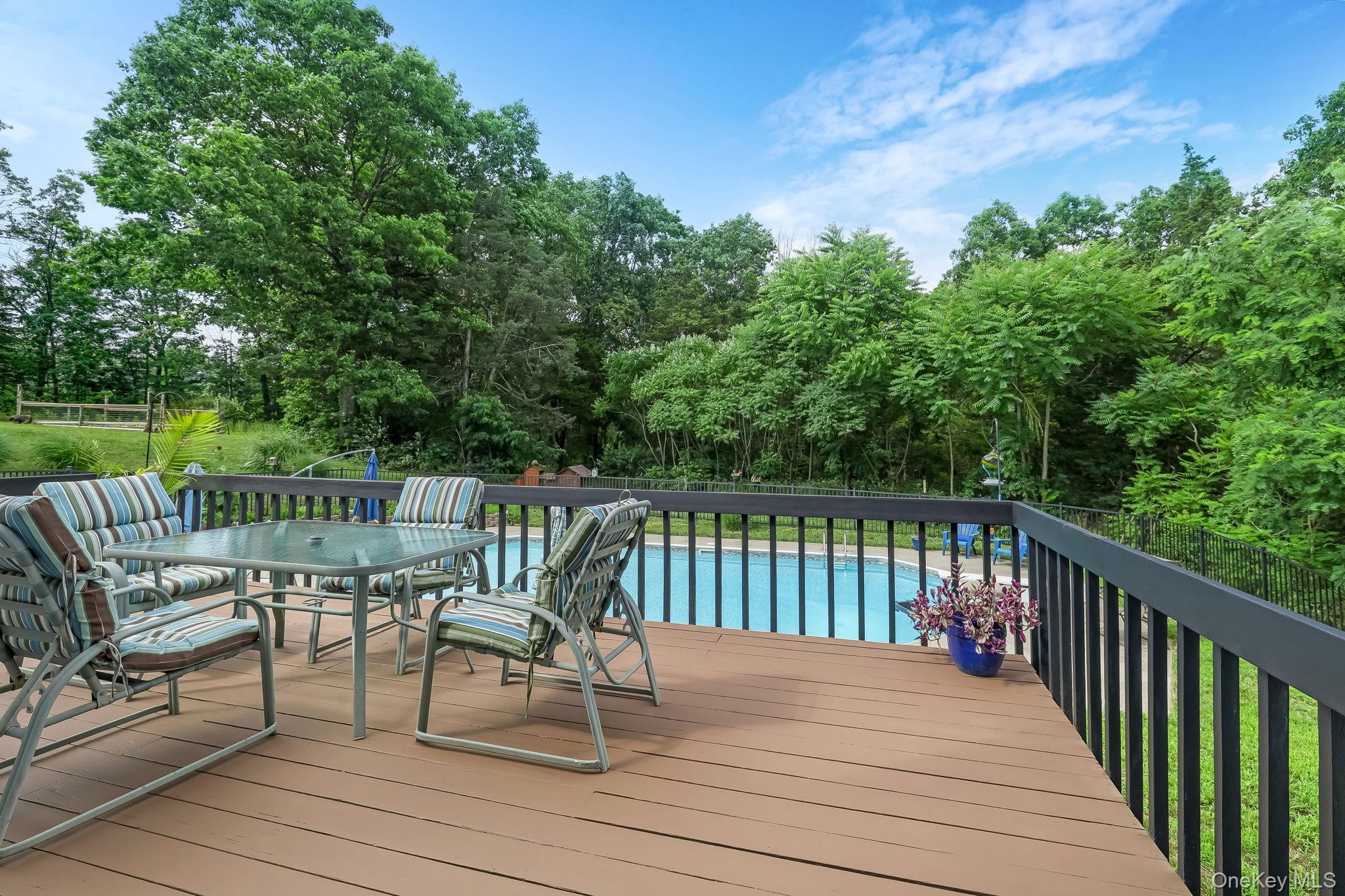185 Rombout Road Property Photo 26