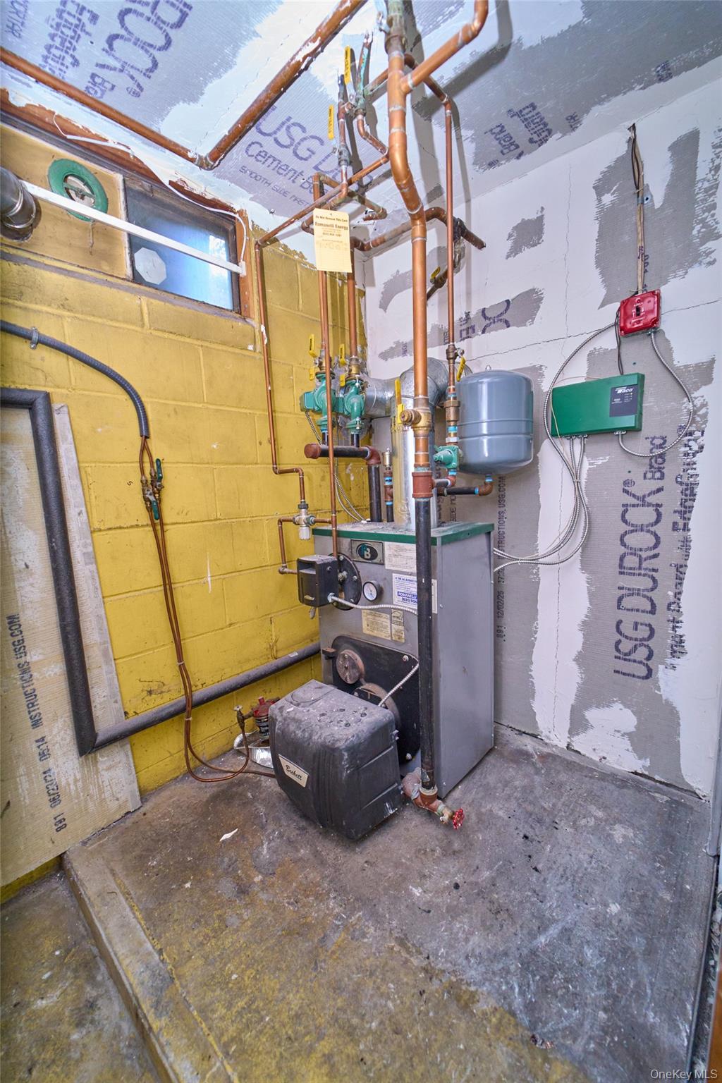 12 Goeller Avenue Property Photo 33