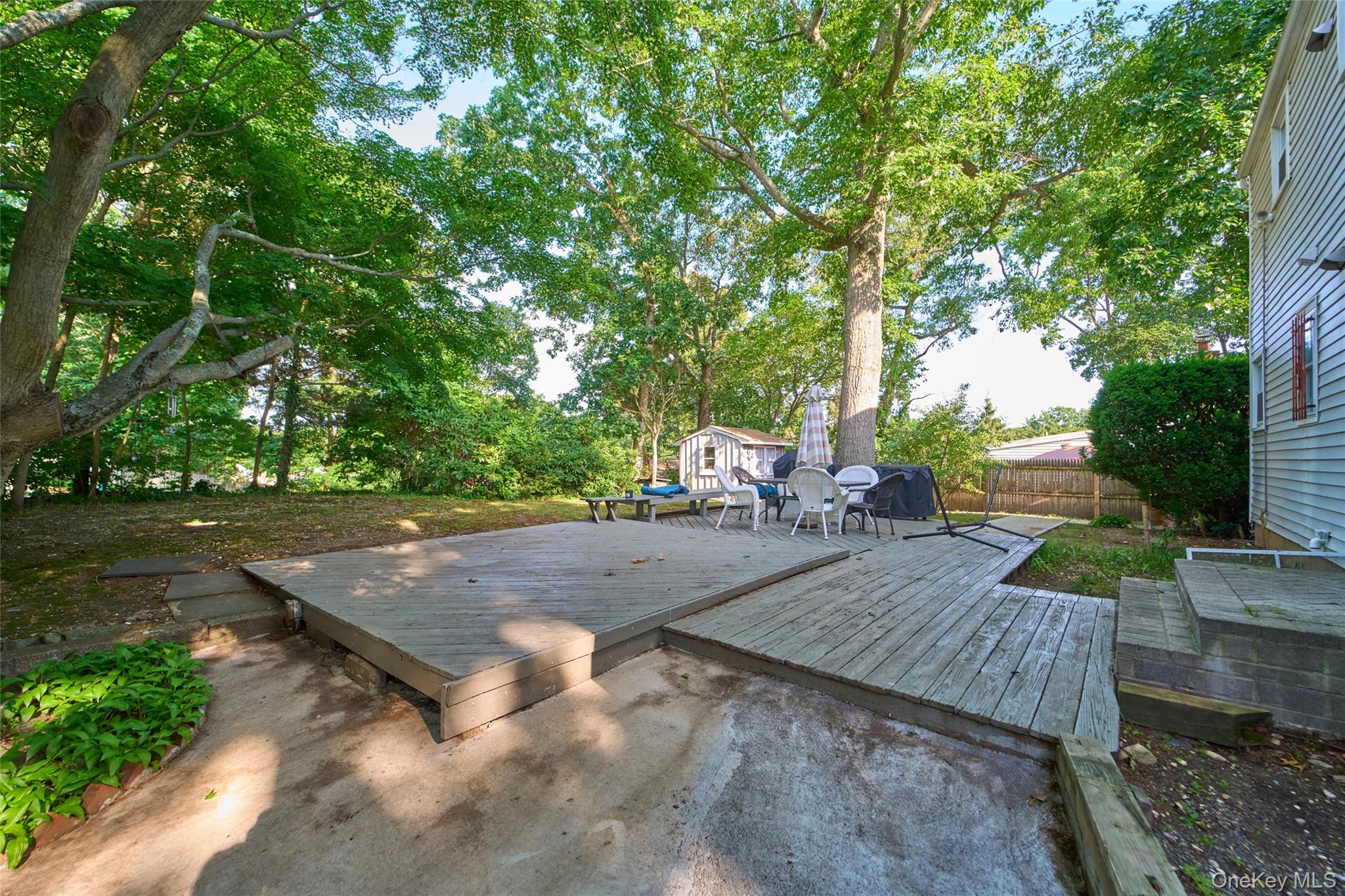 12 Goeller Avenue Property Photo 34