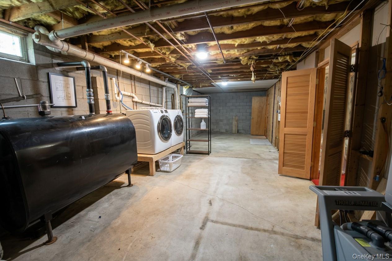 825 Peenpack Trail Property Photo 17