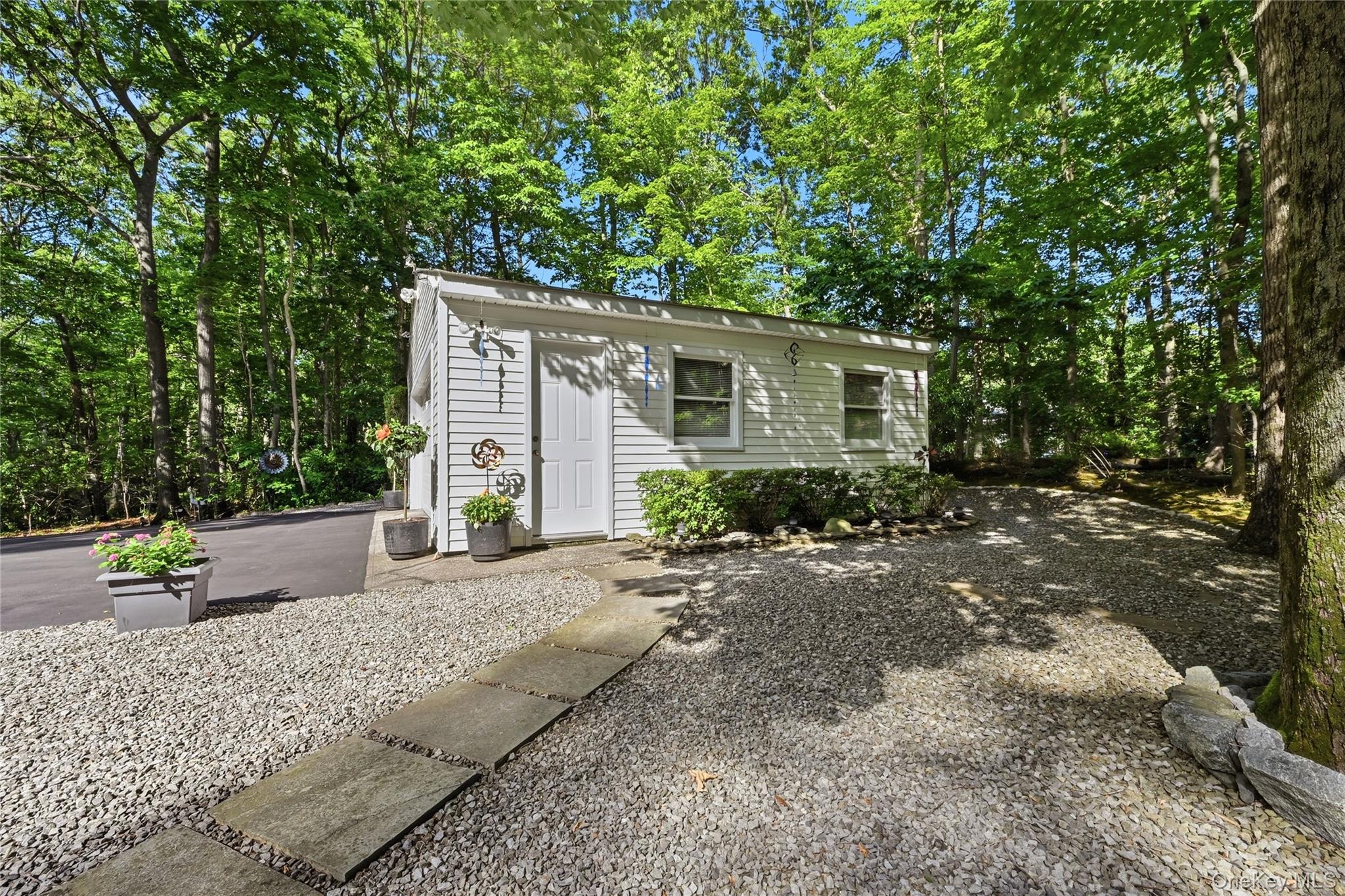 25 Valley Circle Property Photo 28