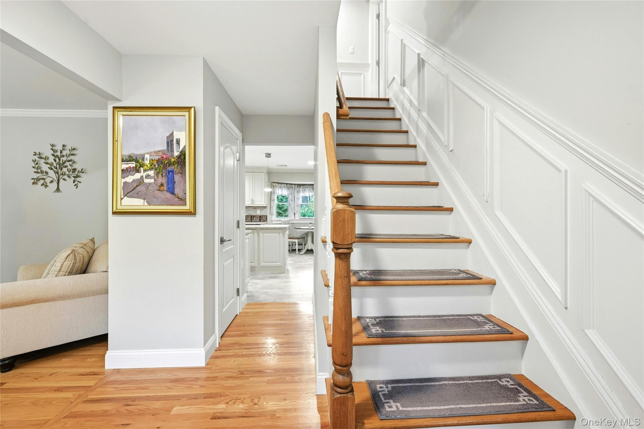 135 Oakwood Road Property Photo 8