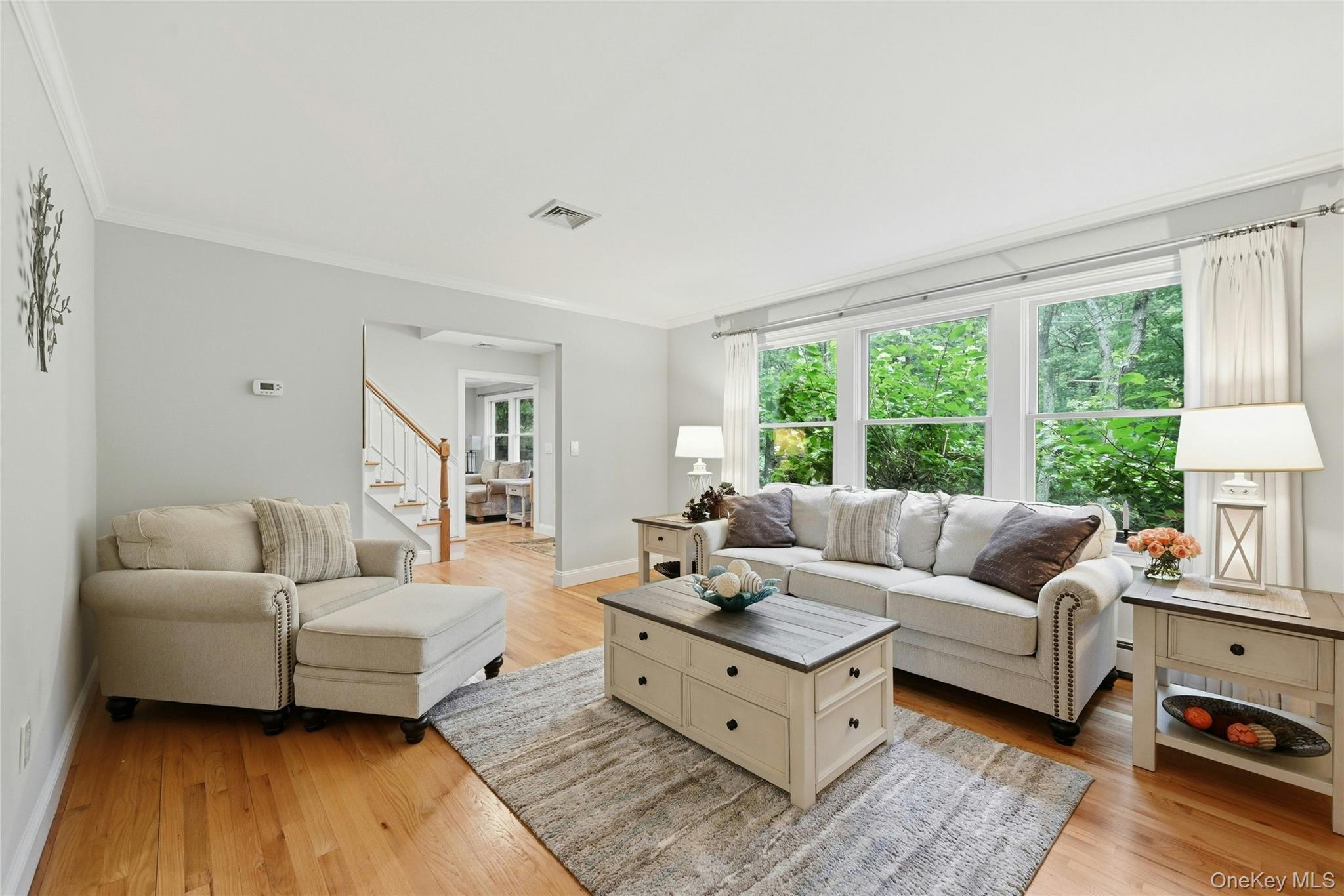135 Oakwood Road Property Photo 10