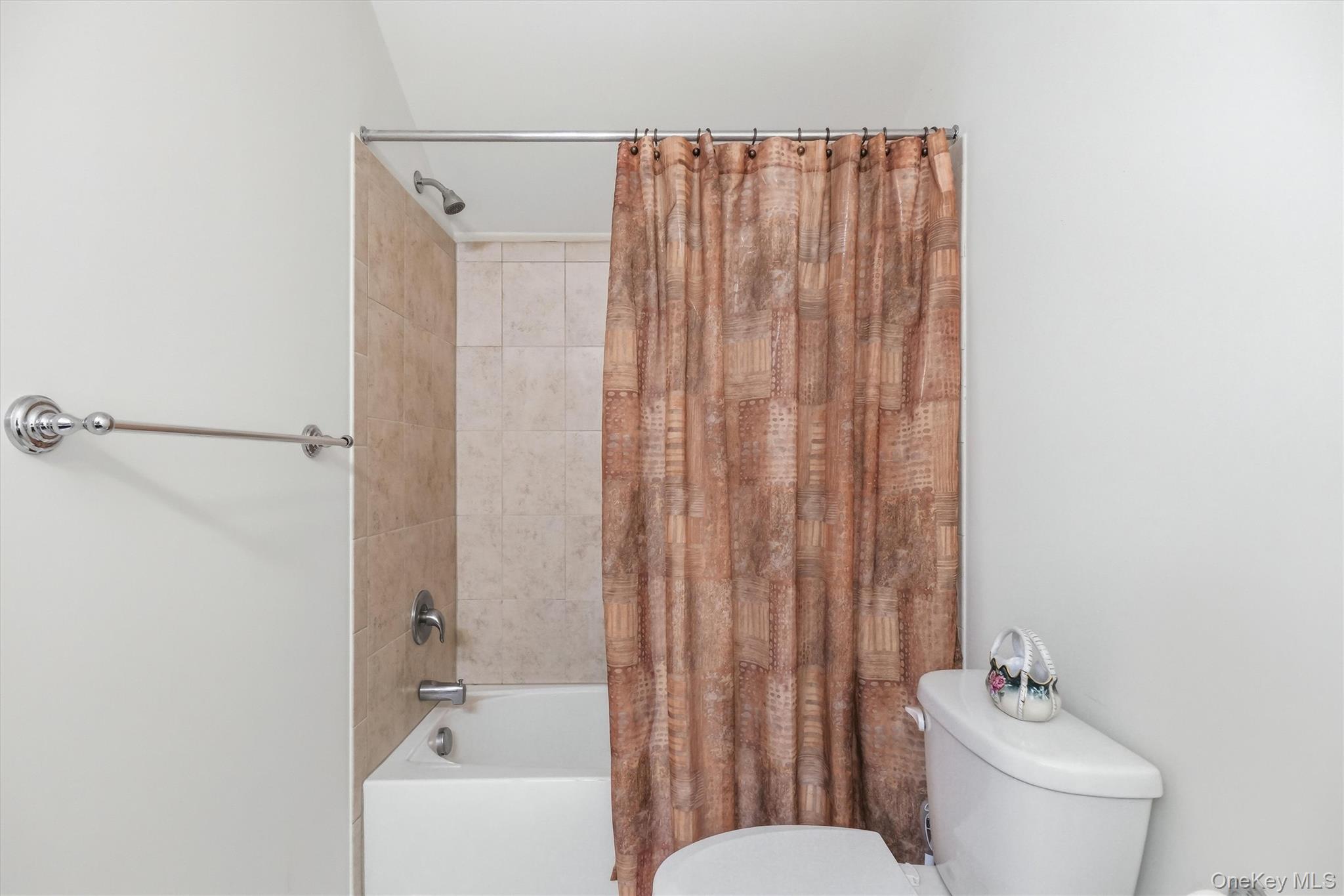 8 Atkins Court Property Photo 41