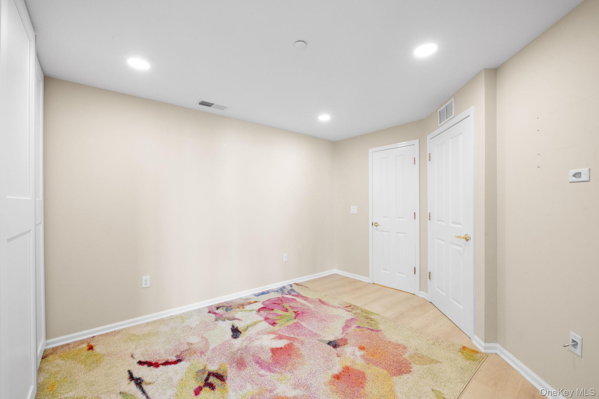 1321 Round Pointe Drive Property Photo 15