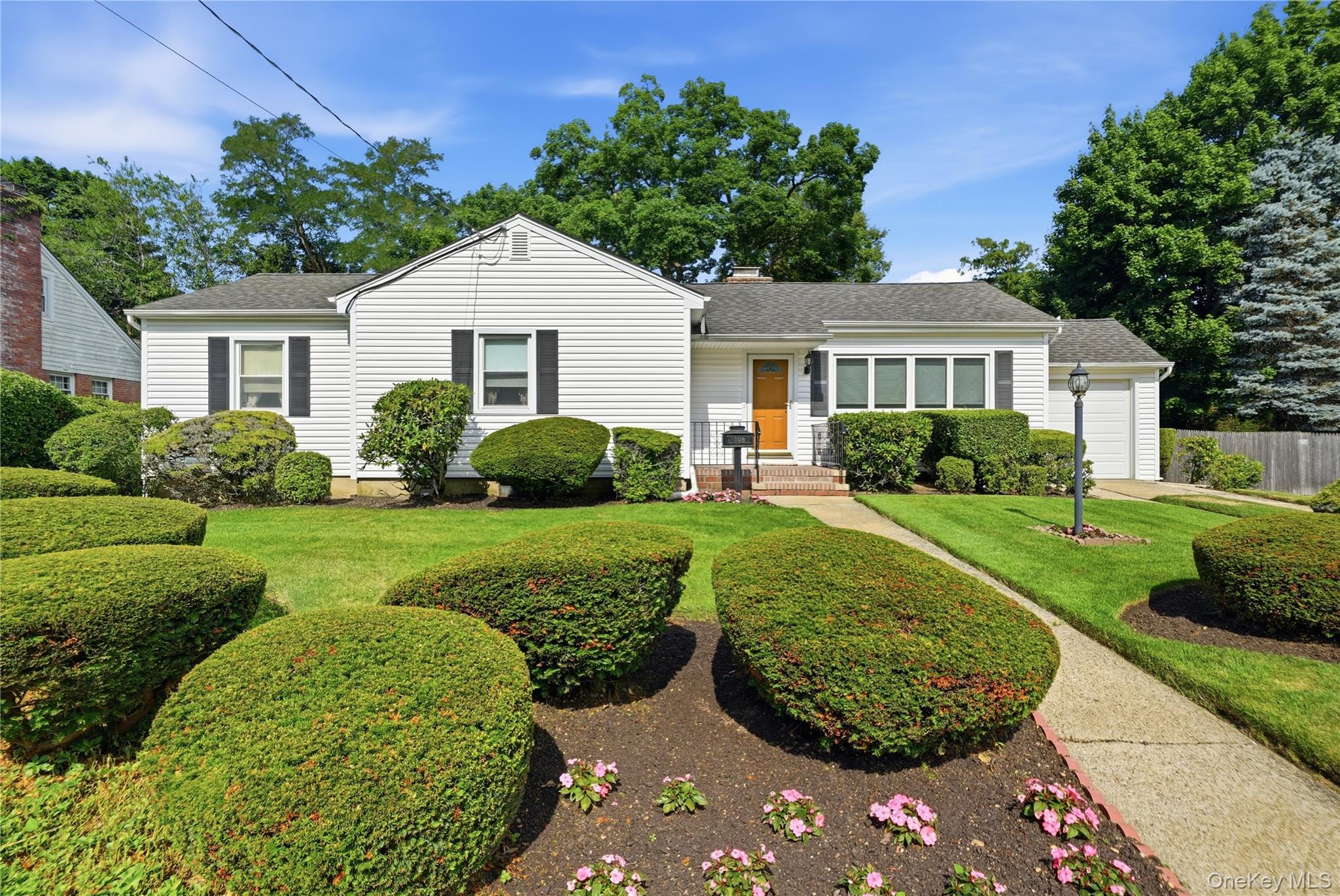 398 Ocean Avenue Property Photo 1