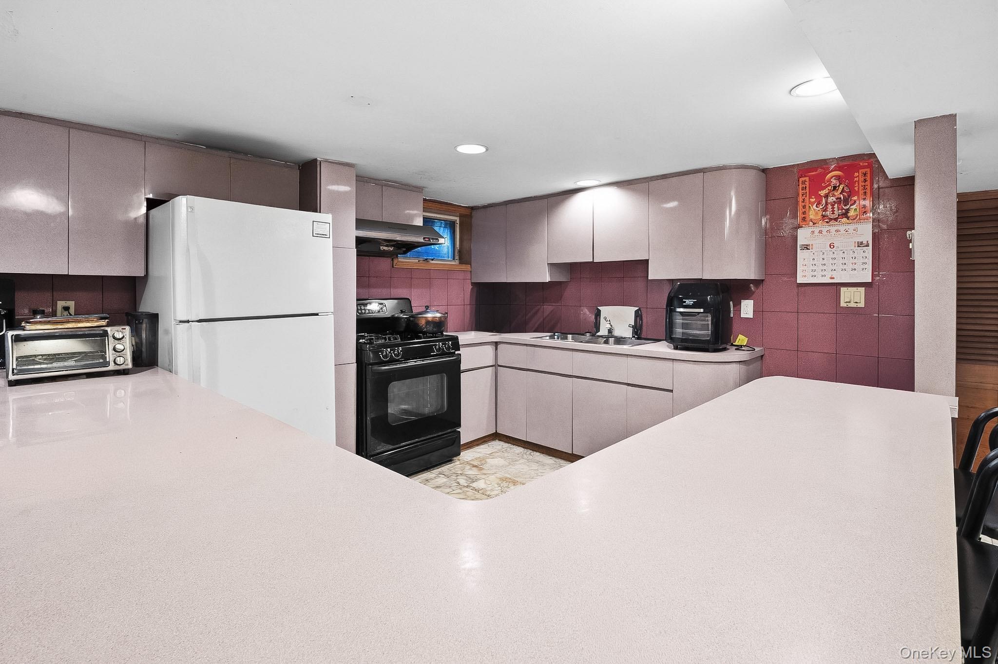5328 Oceania Street Property Photo 17