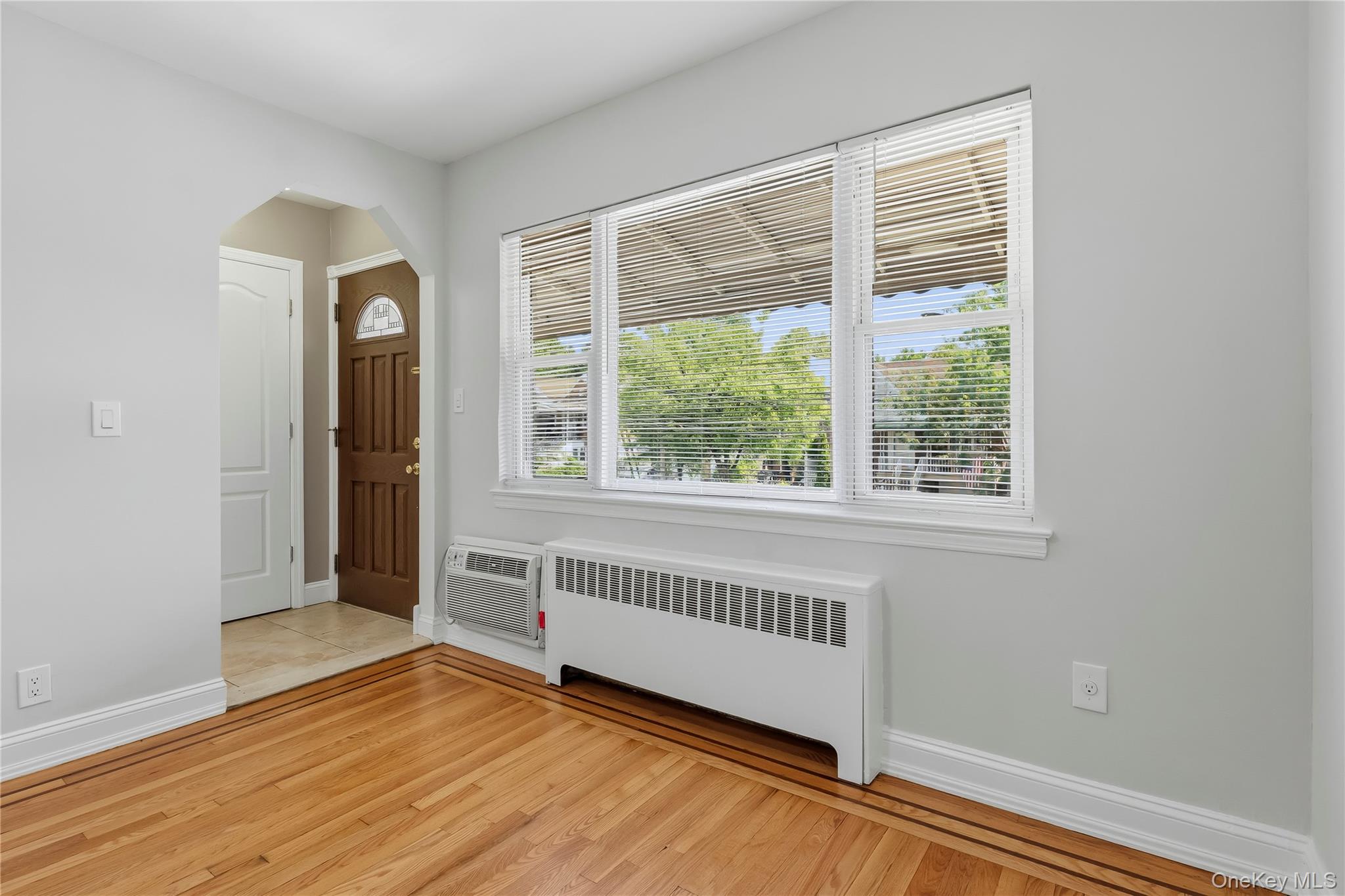 817 Quincy Avenue Property Photo 3