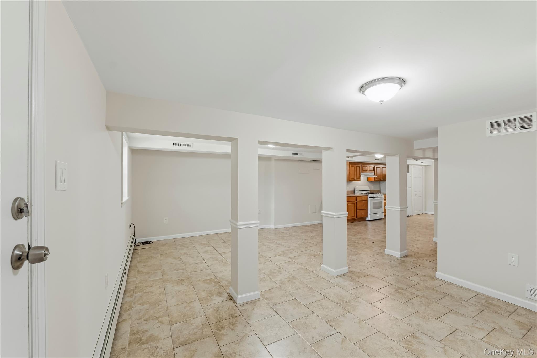 817 Quincy Avenue Property Photo 33