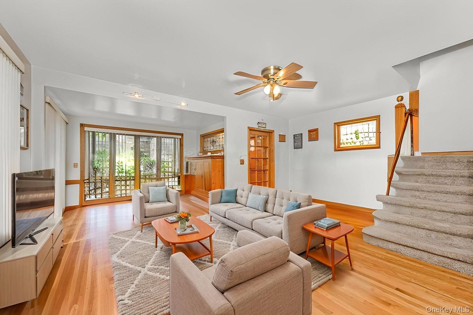 7815 Woodhaven Boulevard Property Photo 1