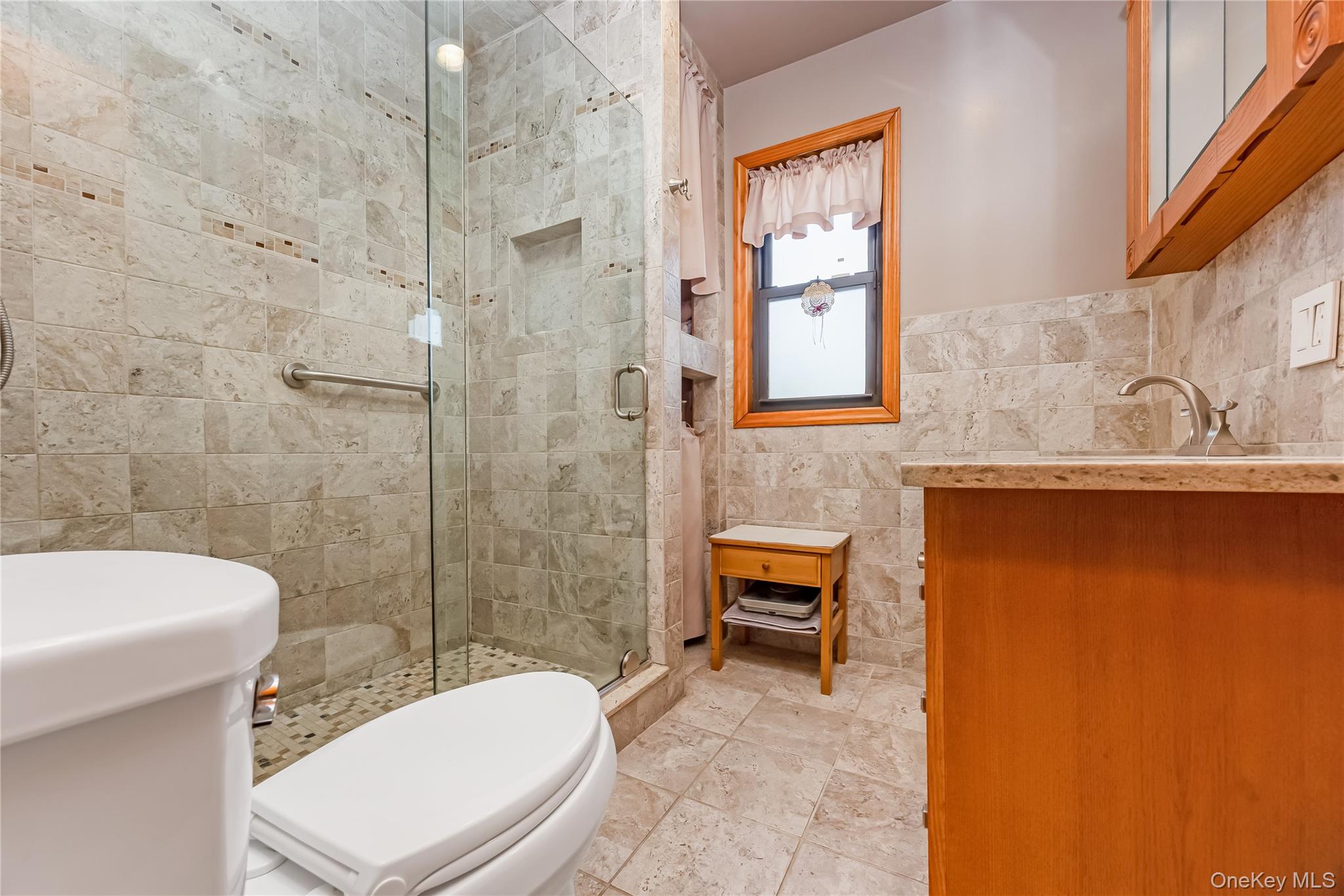 7815 Woodhaven Boulevard Property Photo 13