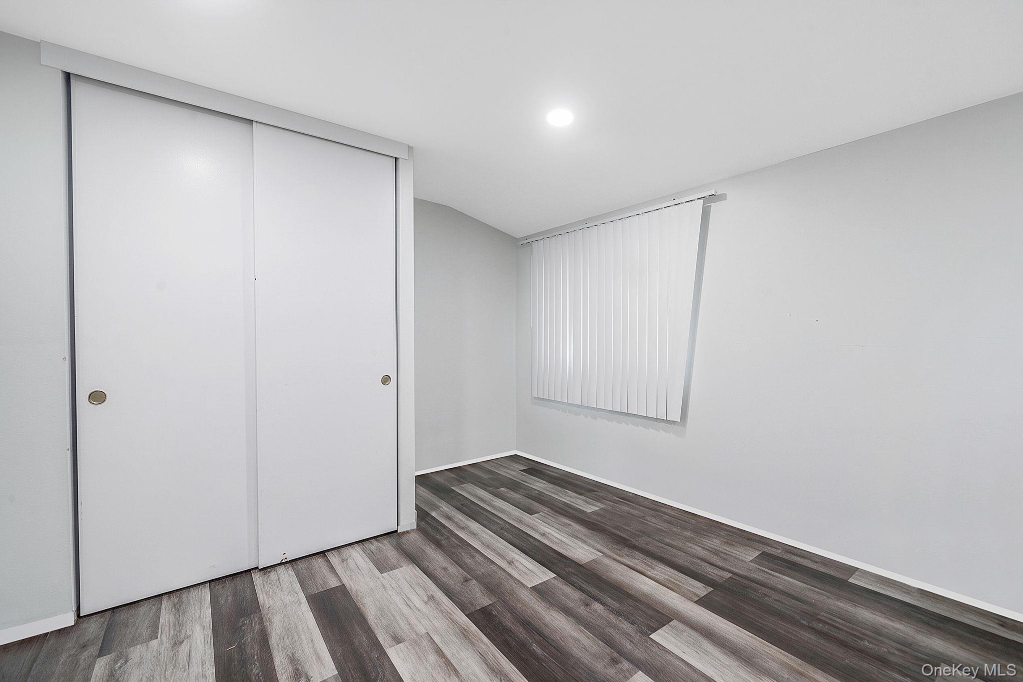 10 Arrowhead Court Property Photo 19