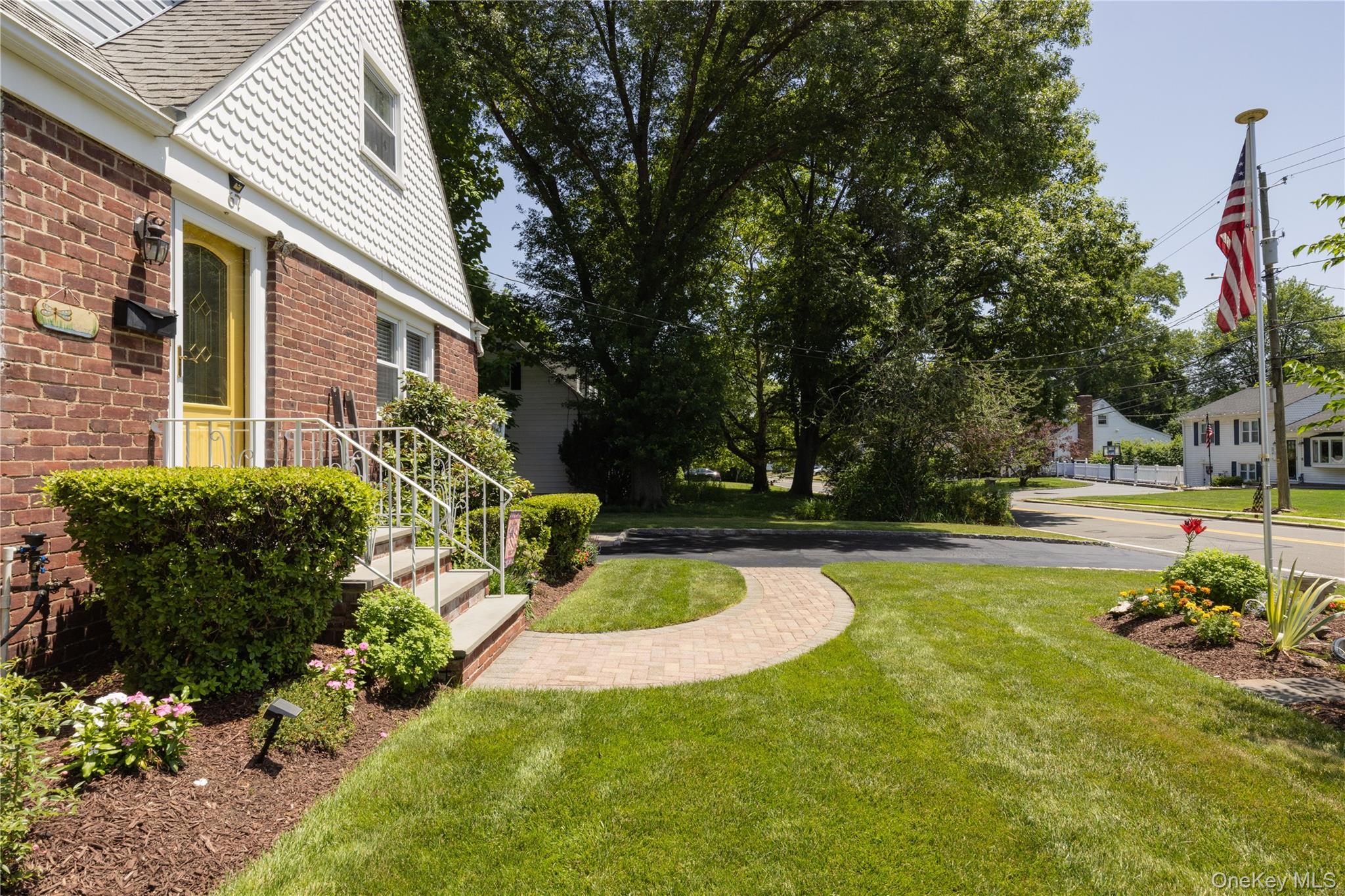 67 Pearce Parkway Property Photo 2