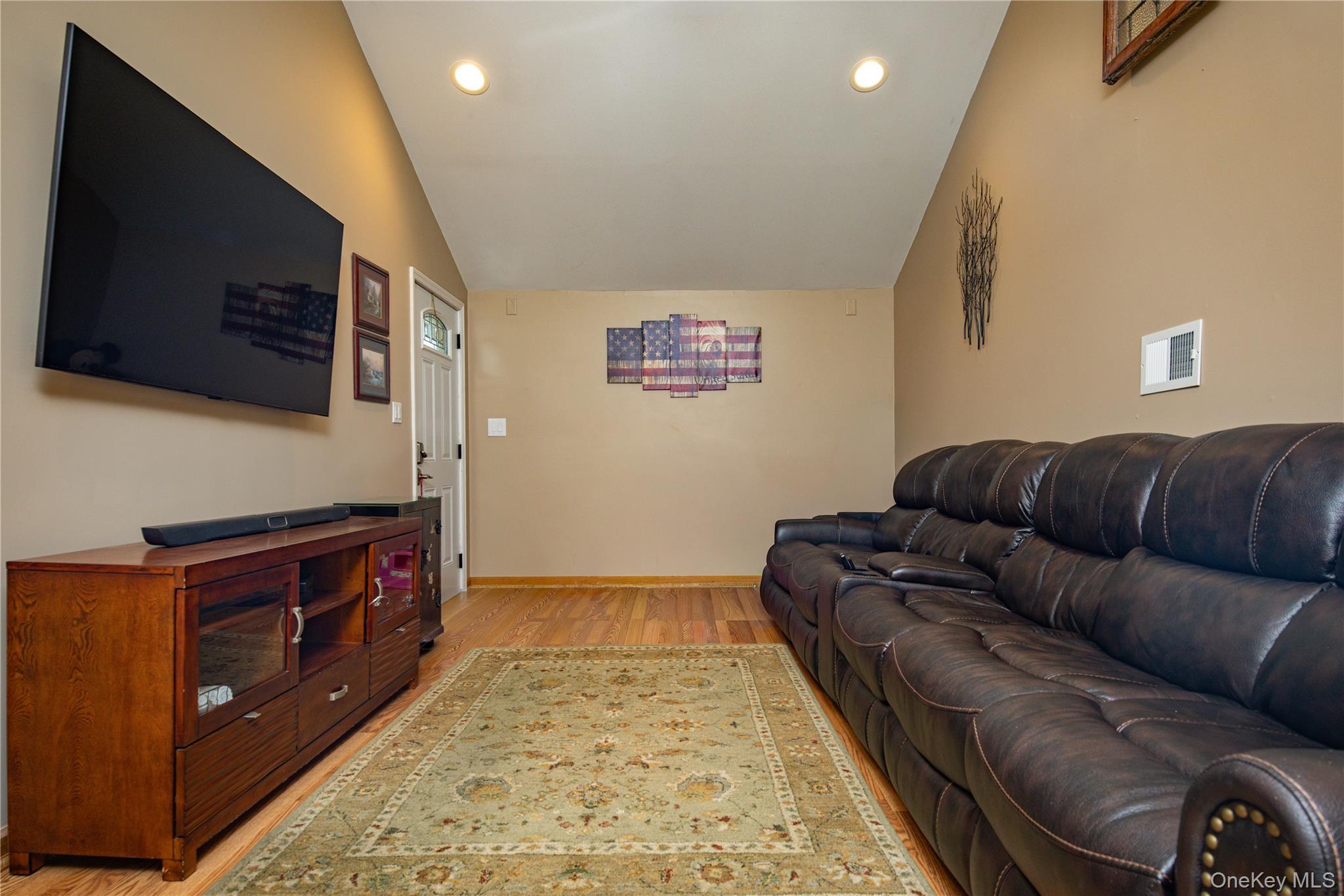 67 Pearce Parkway Property Photo 15