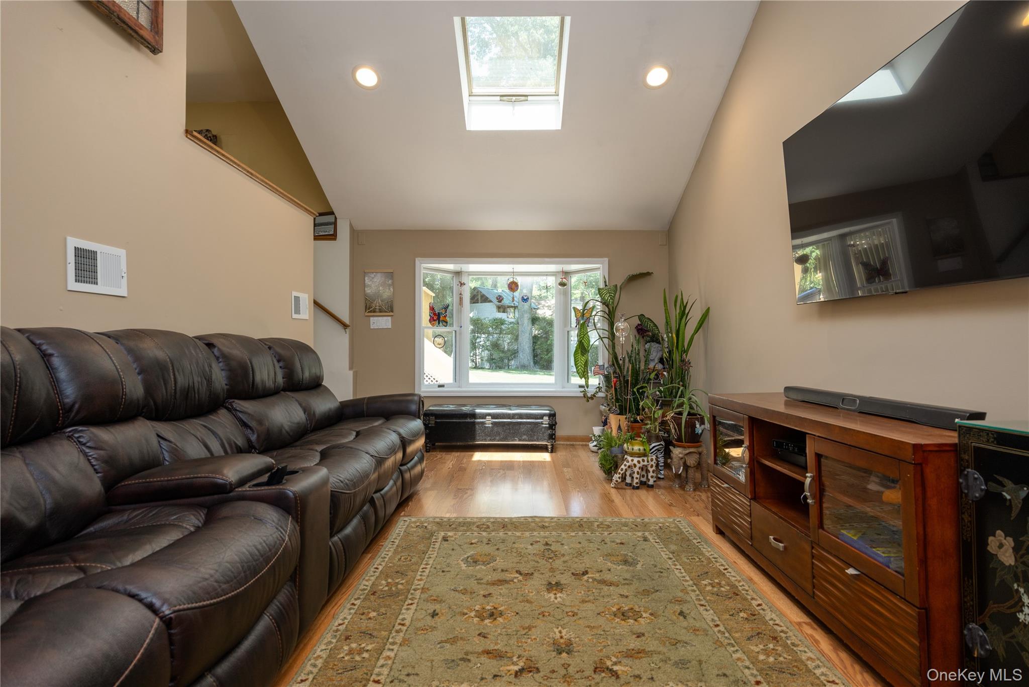 67 Pearce Parkway Property Photo 16