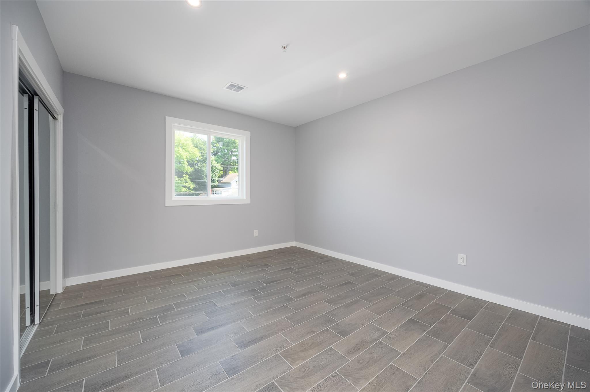 126 Innis Avenue 2-4 Property Photo 6