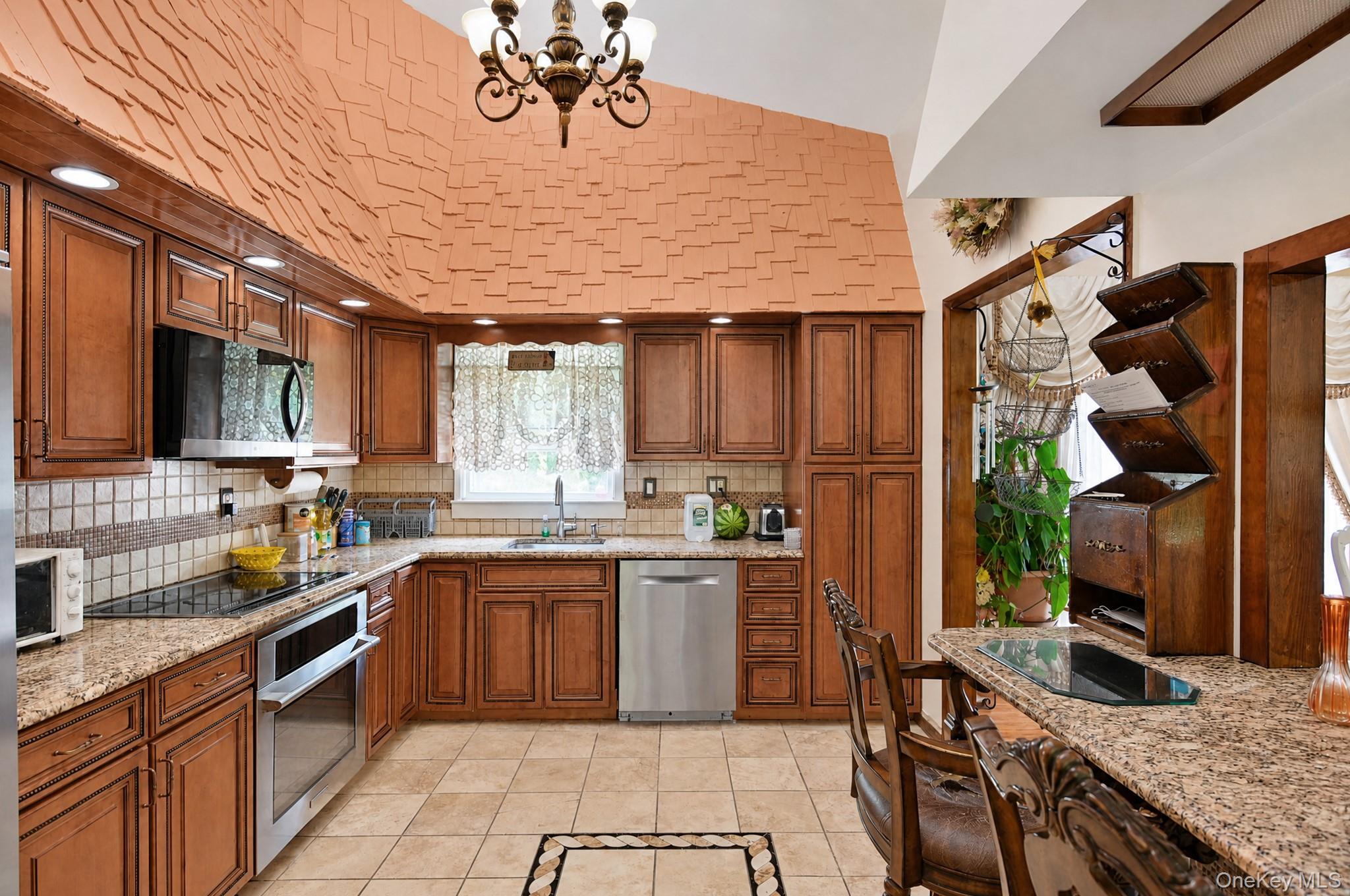 30 Dalewood Drive Property Photo 12