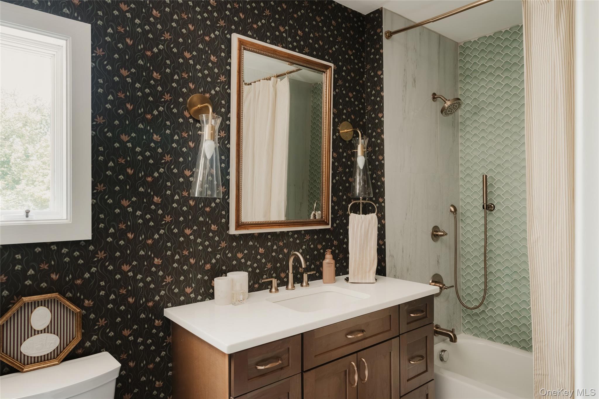 43 Green Street Property Photo 21