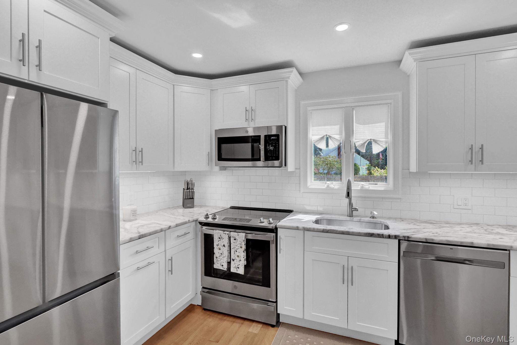 12 Bainbridge Avenue Property Photo 12