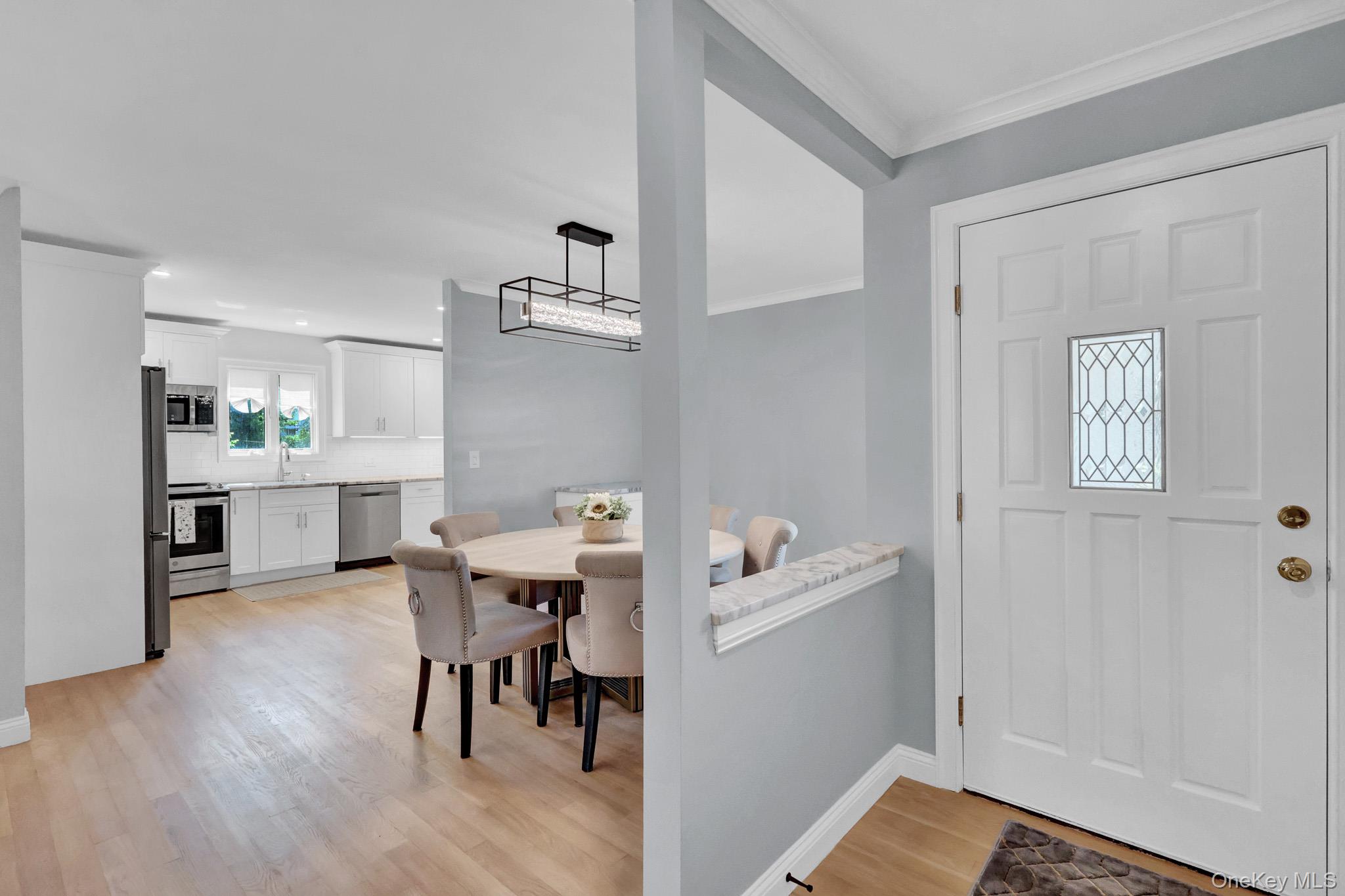 12 Bainbridge Avenue Property Photo 14