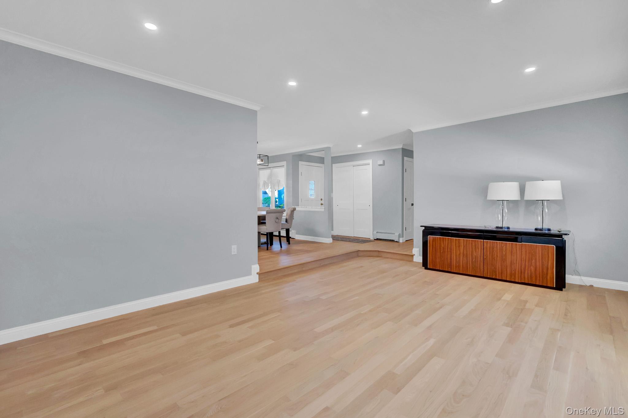 12 Bainbridge Avenue Property Photo 22