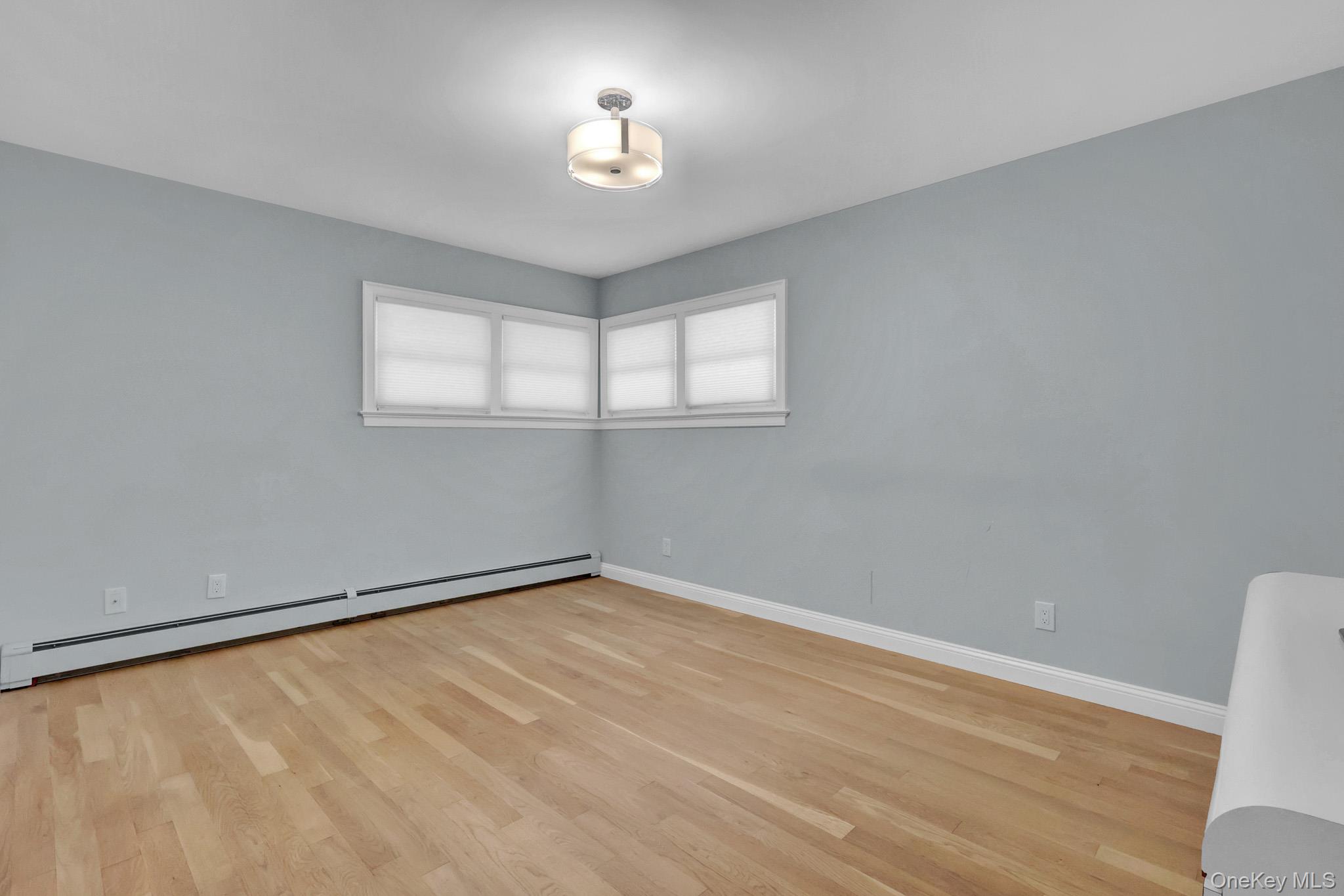 12 Bainbridge Avenue Property Photo 25