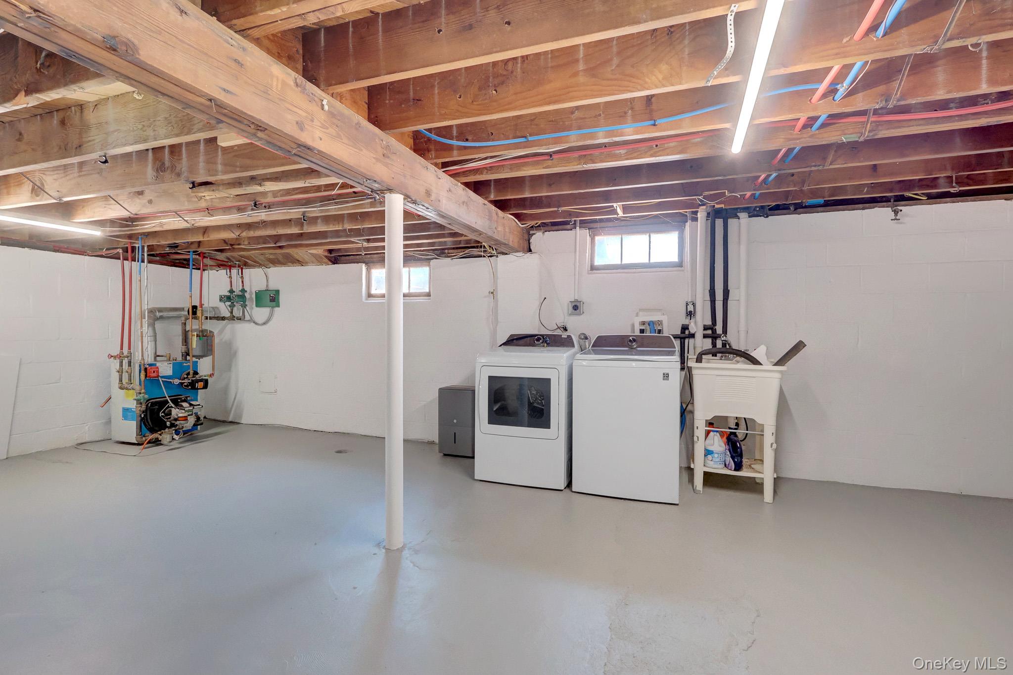 12 Bainbridge Avenue Property Photo 33