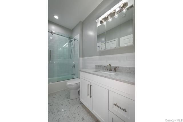 1 Charles Pond Drive 2-224 Property Photo 12