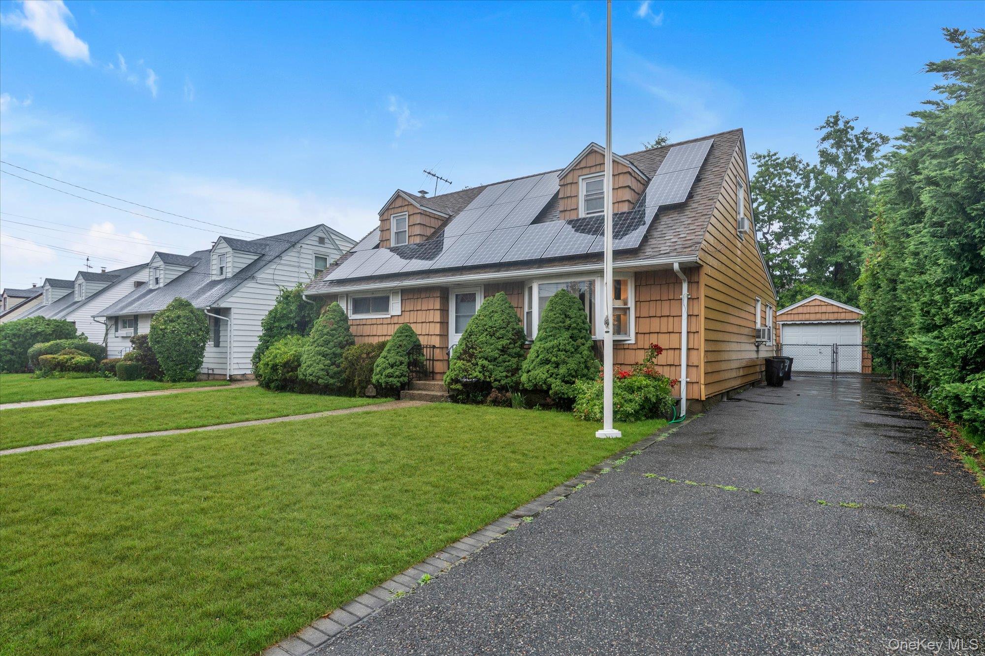 69 Virginia Street Property Photo 2