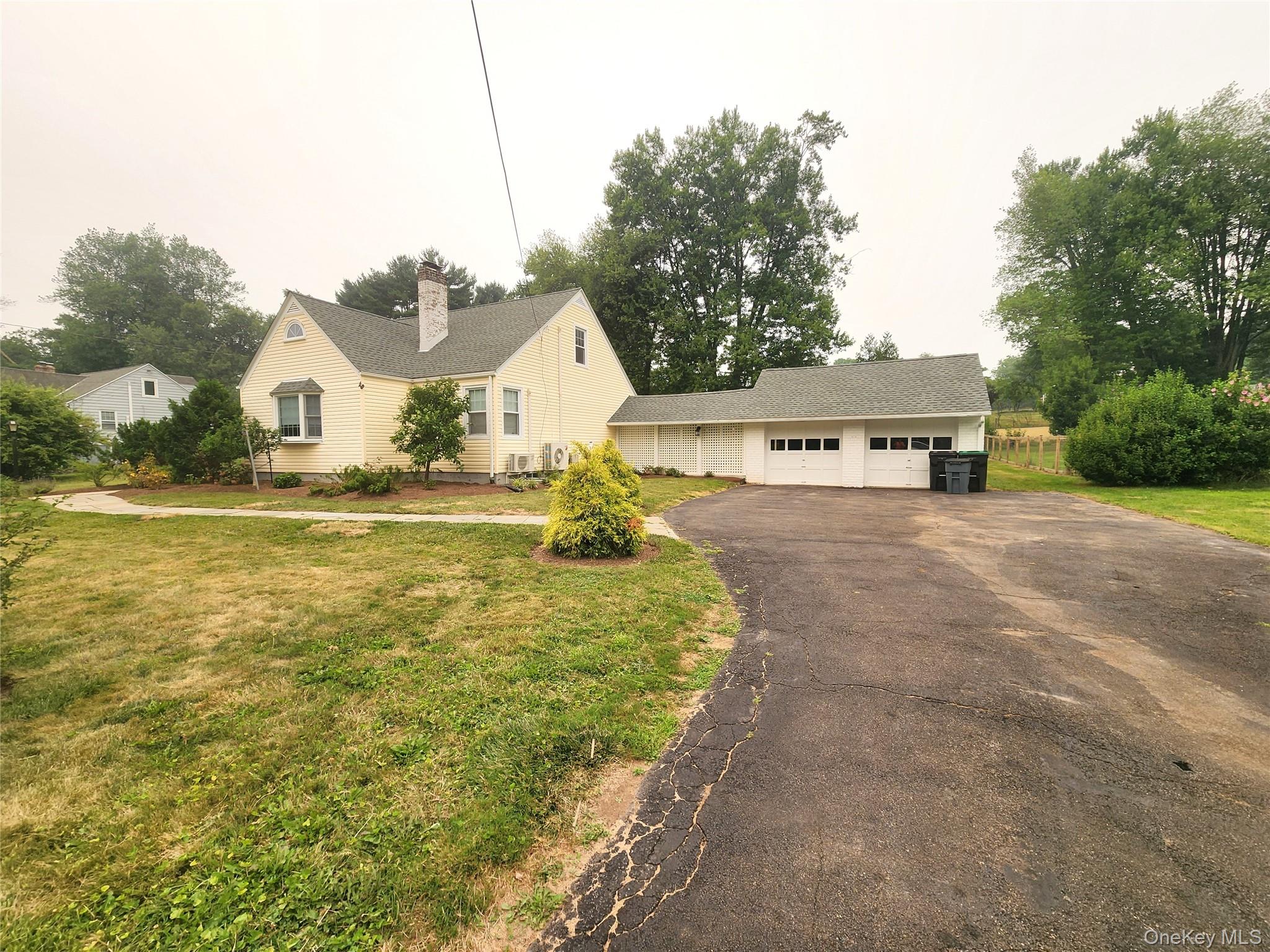 715 Lucas Avenue Extension Property Photo 3