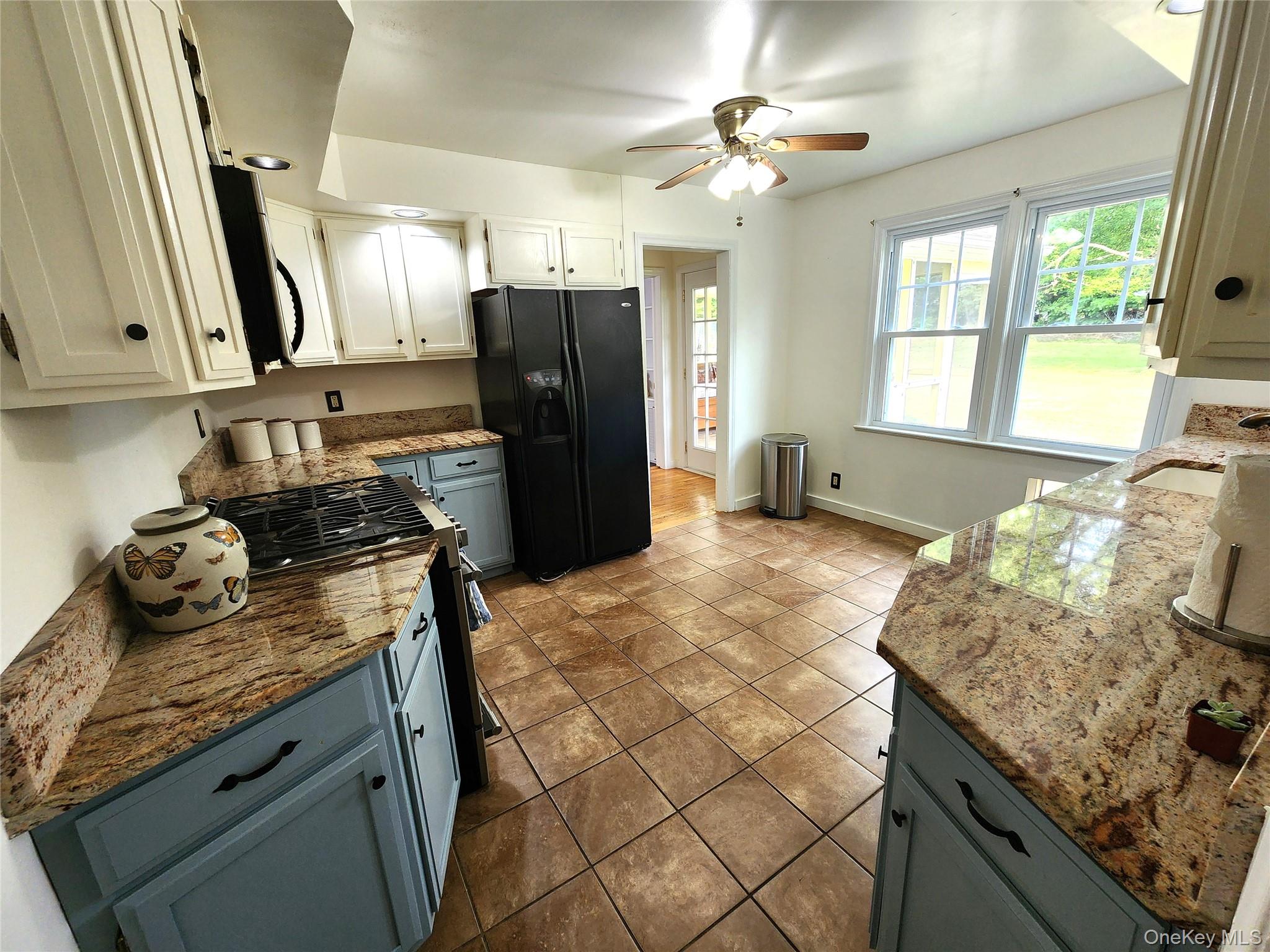 715 Lucas Avenue Extension Property Photo 7