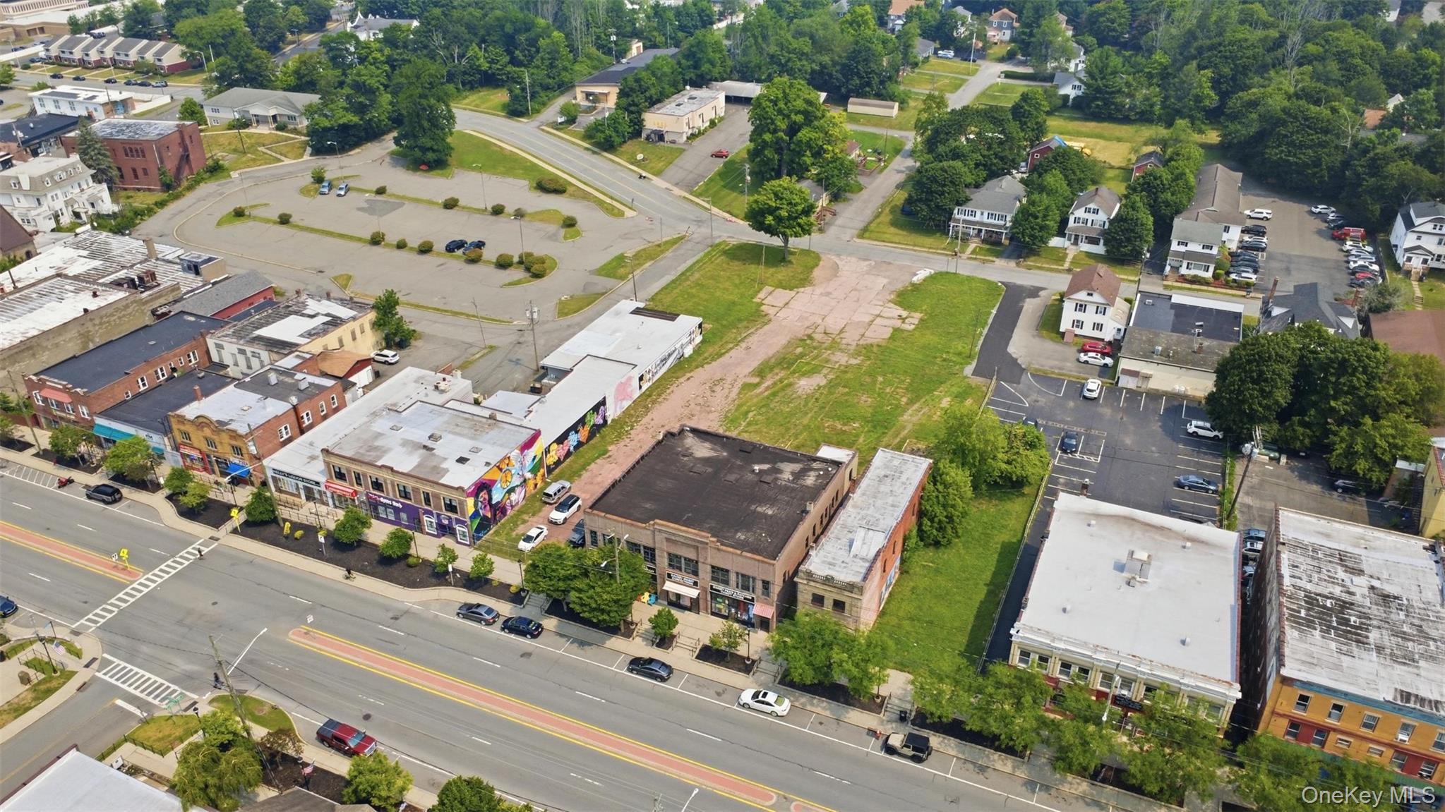 456 Broadway Property Photo 19