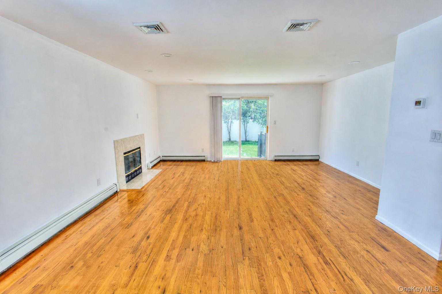 62 Hickory Road B Property Photo 12