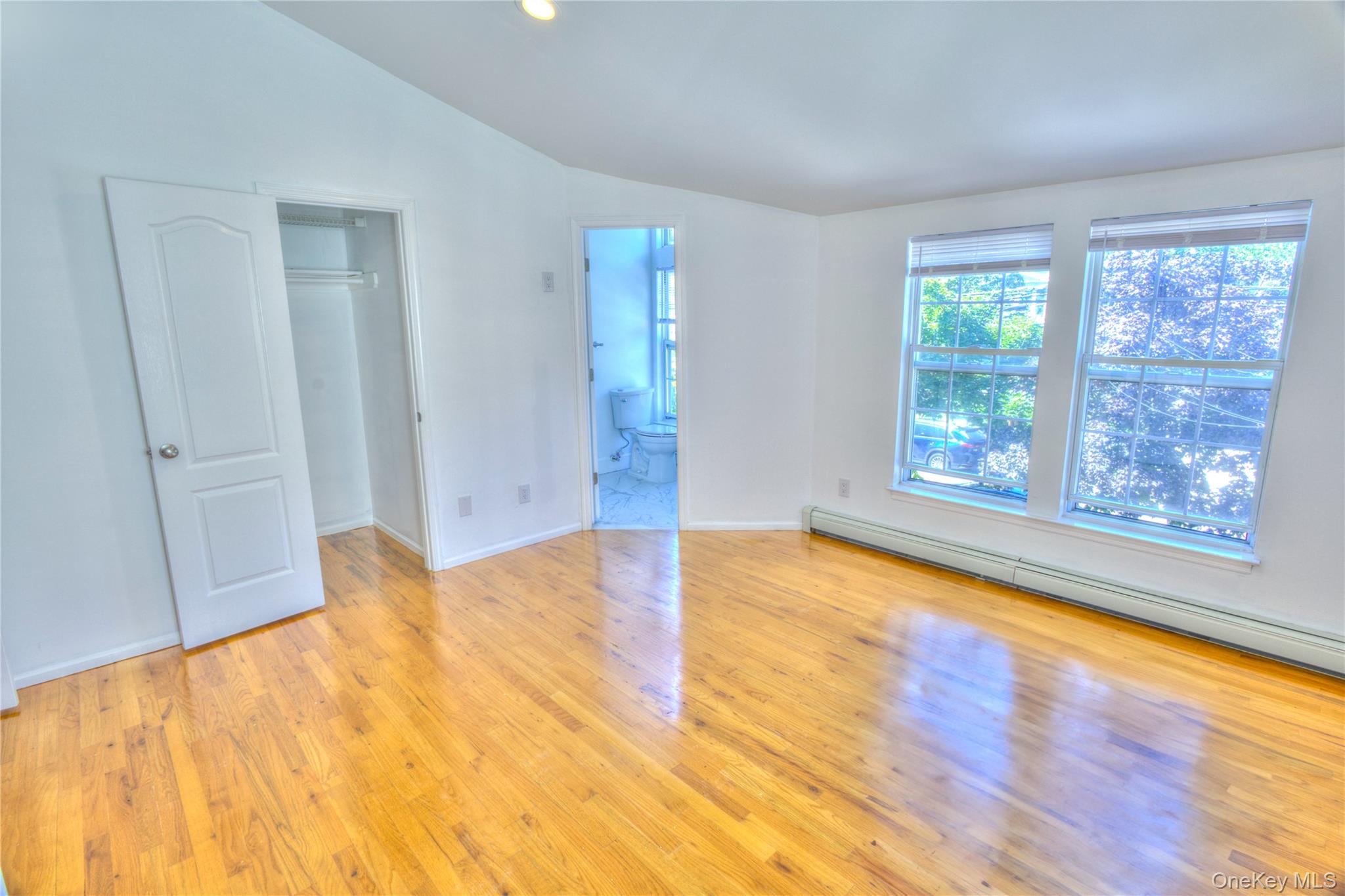 62 Hickory Road B Property Photo 15