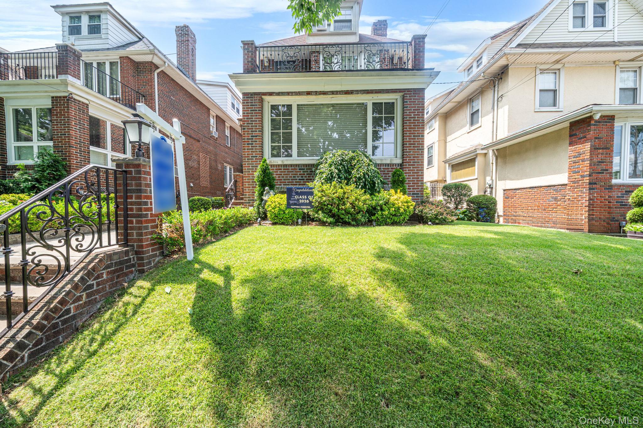 58 85th Street Property Photo 1
