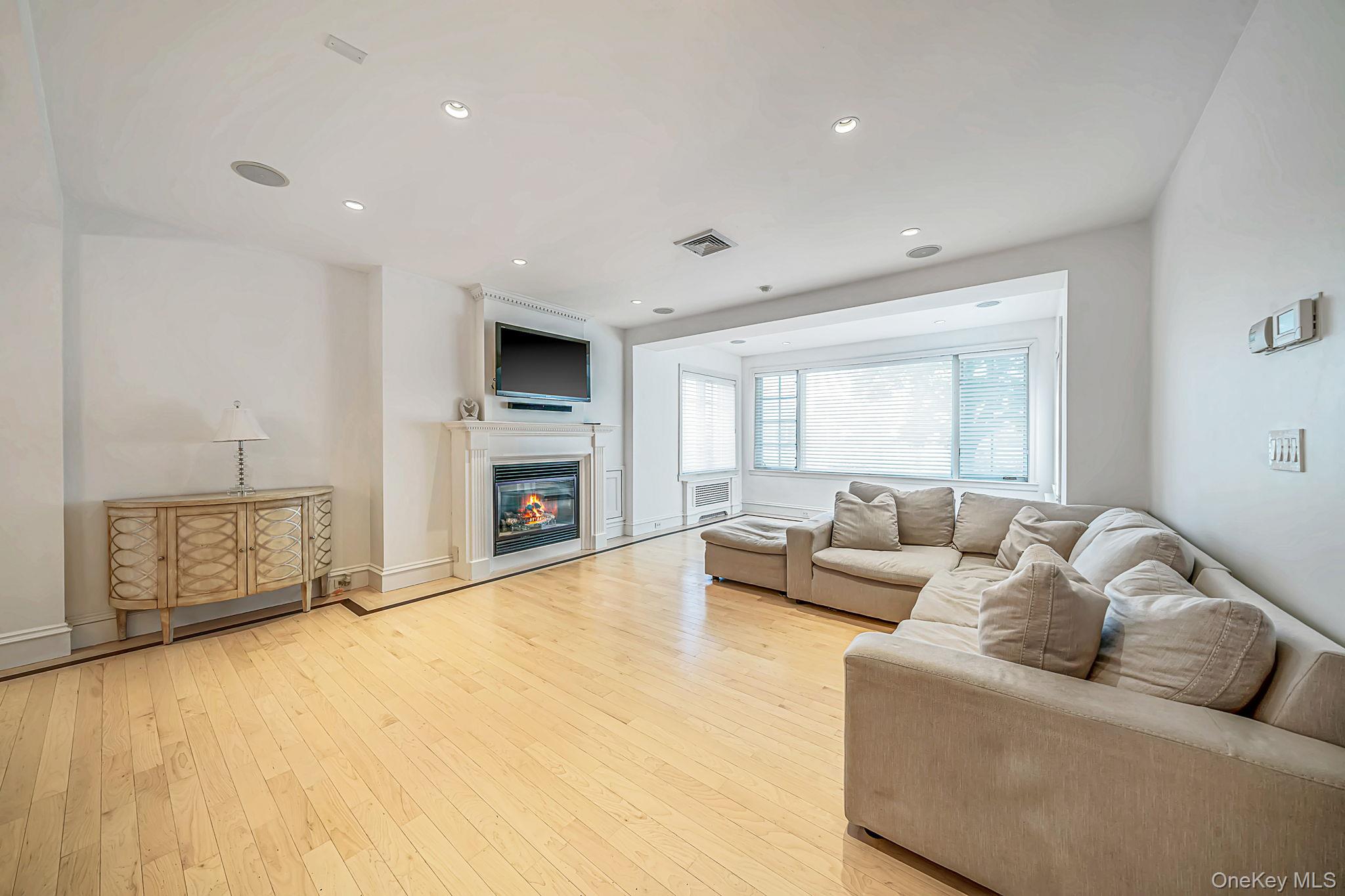 58 85th Street Property Photo 6