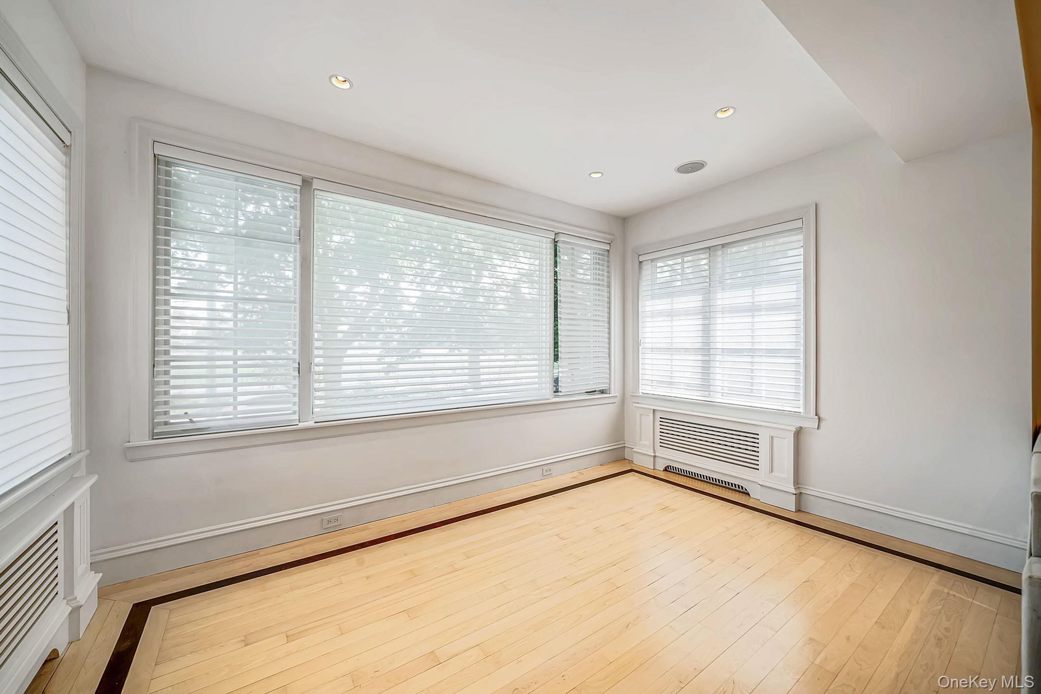 58 85th Street Property Photo 8
