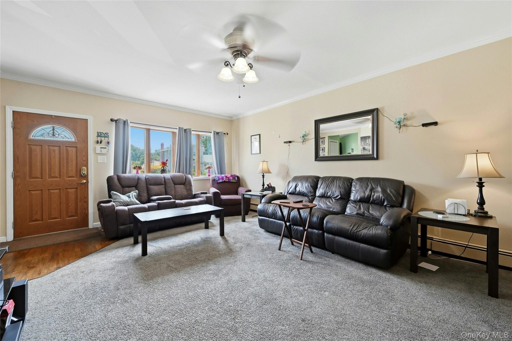 74 Tree Road Property Photo 5