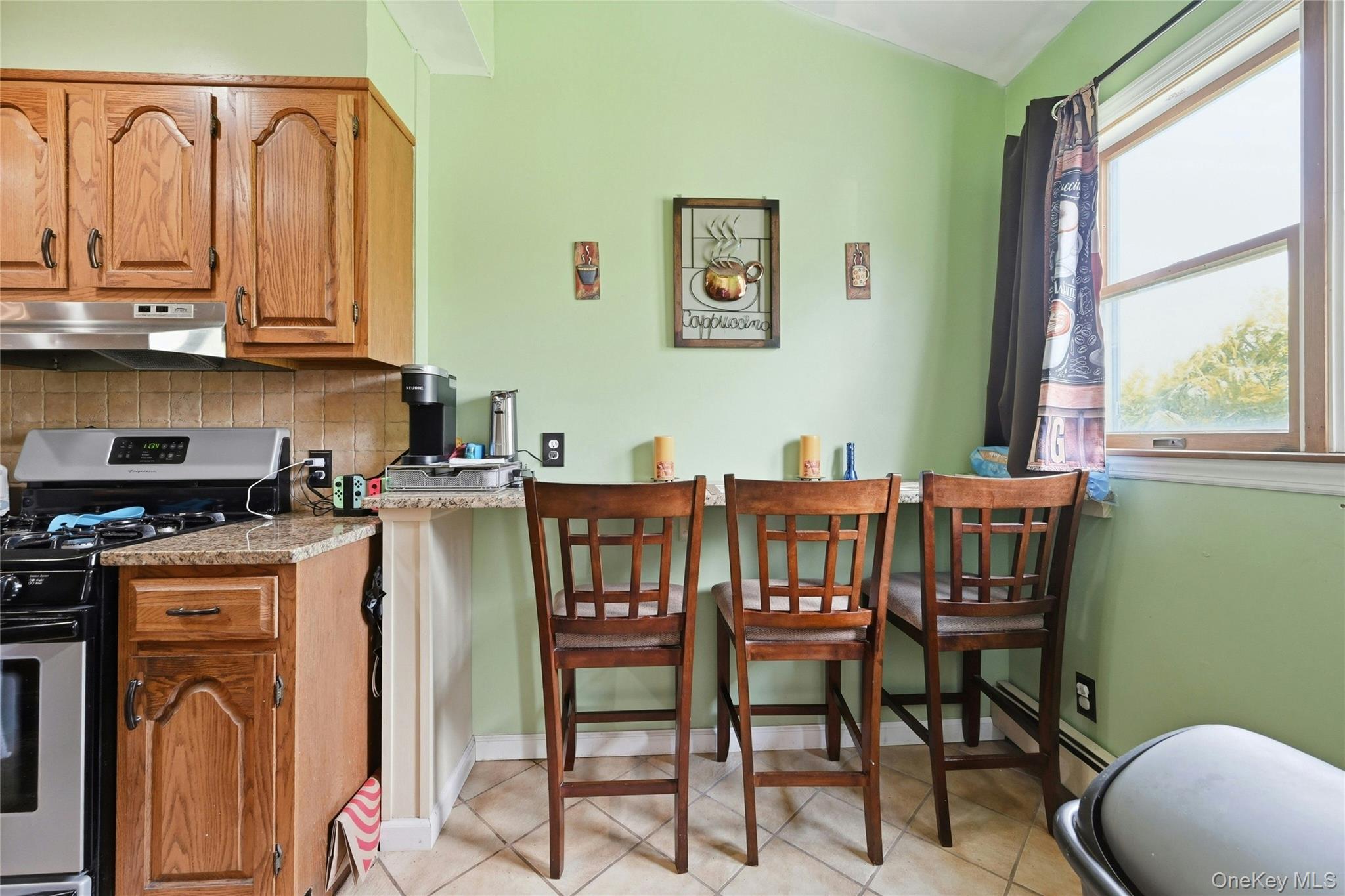 74 Tree Road Property Photo 10