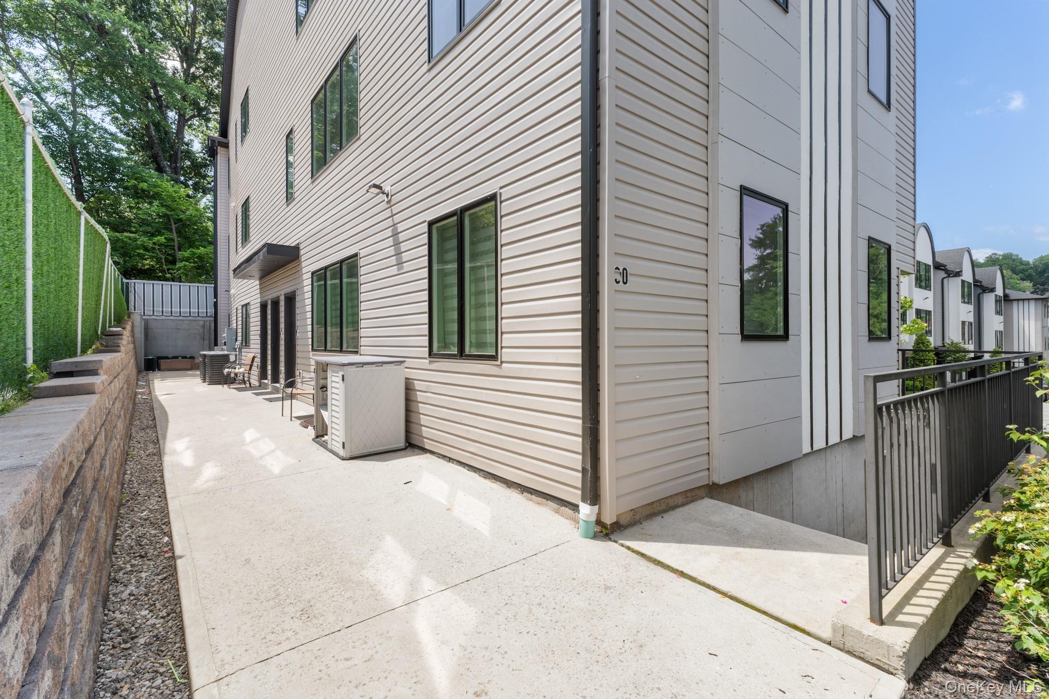 30 Elyon Road 211 Property Photo 4