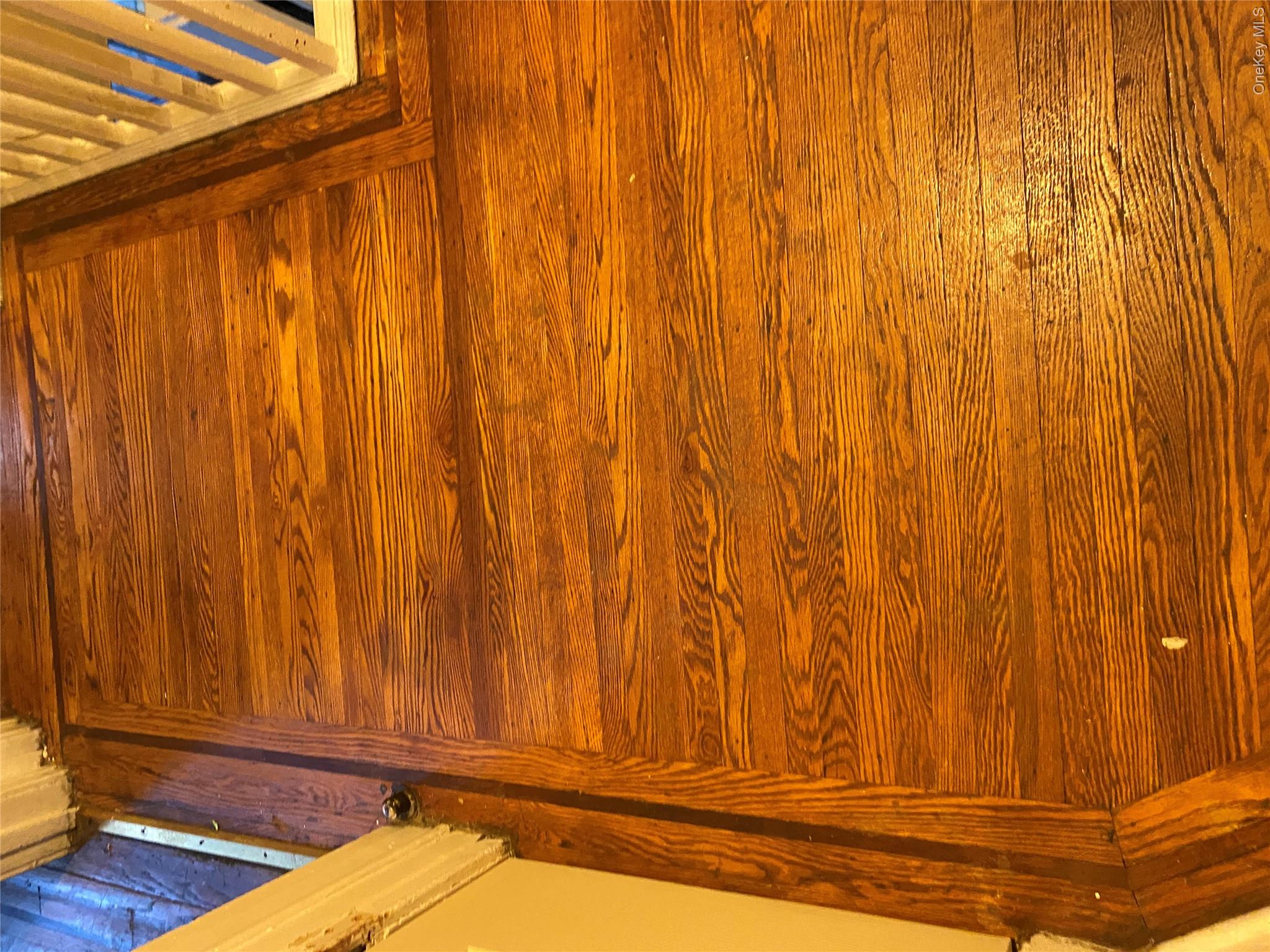 11420 201st Street Property Photo 4