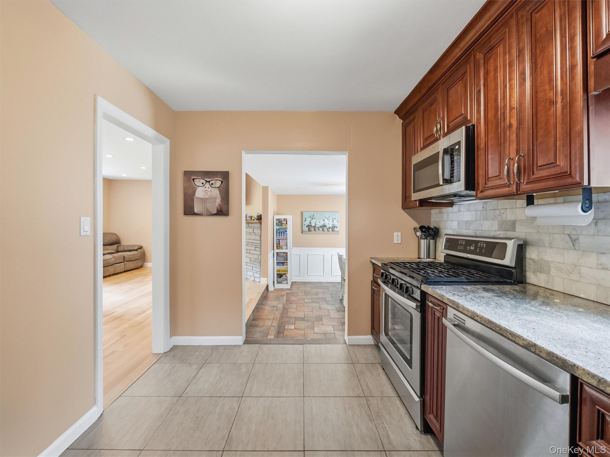 15 Summit Avenue Property Photo 8