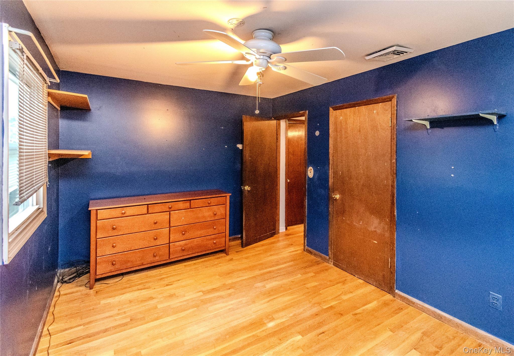 6 Bates Circle Property Photo 34