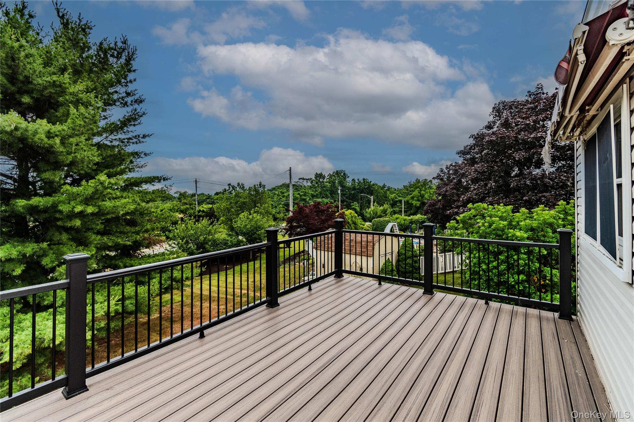 6 Bates Circle Property Photo 44