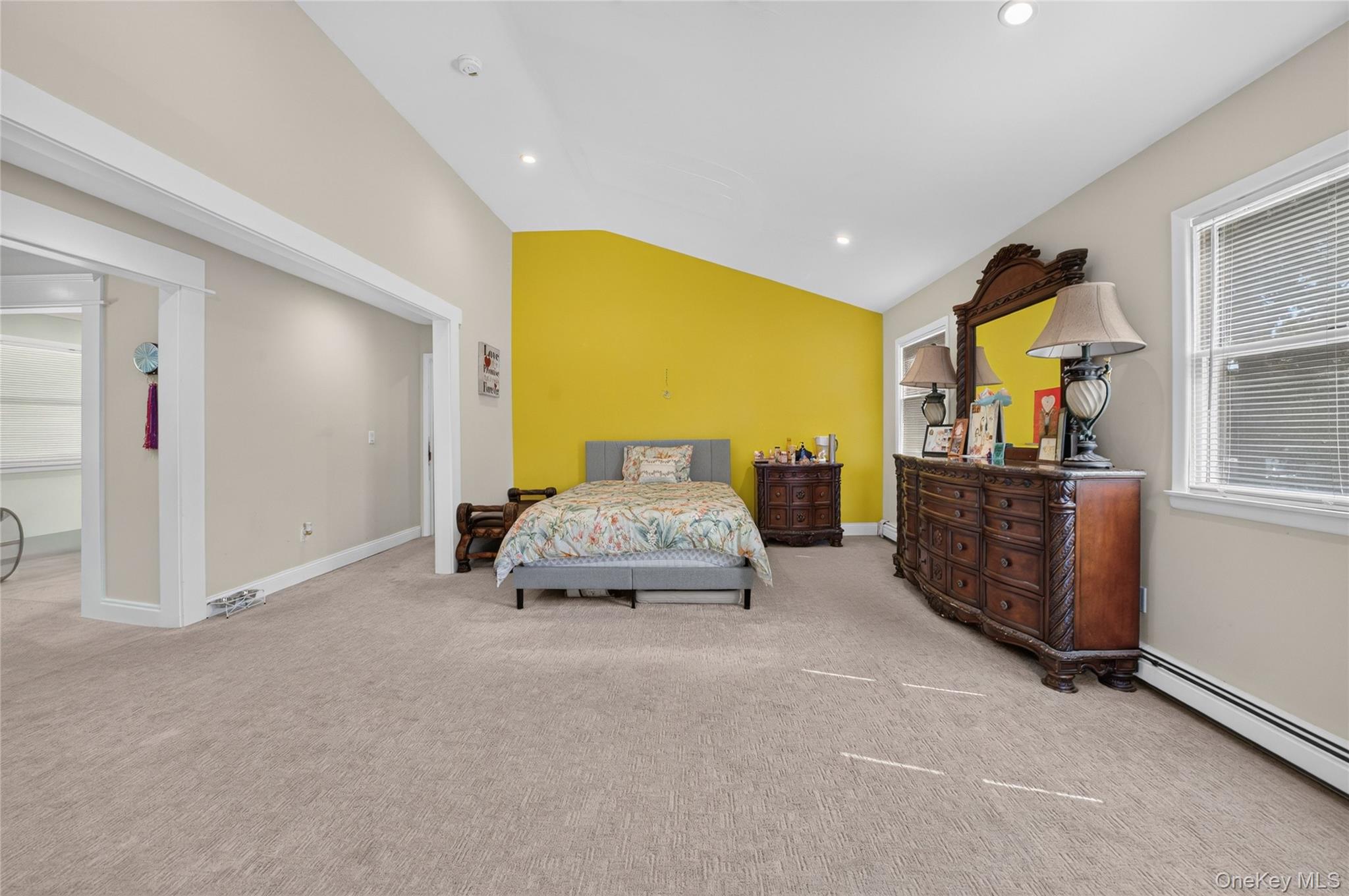 208 Newburgh Avenue Property Photo 22